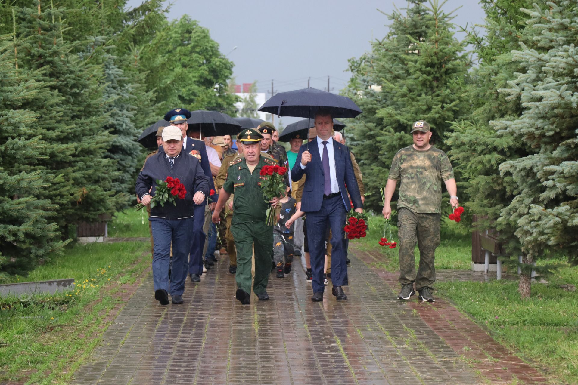 В Нурлате в День ветеранов боевых действий возложили цветы