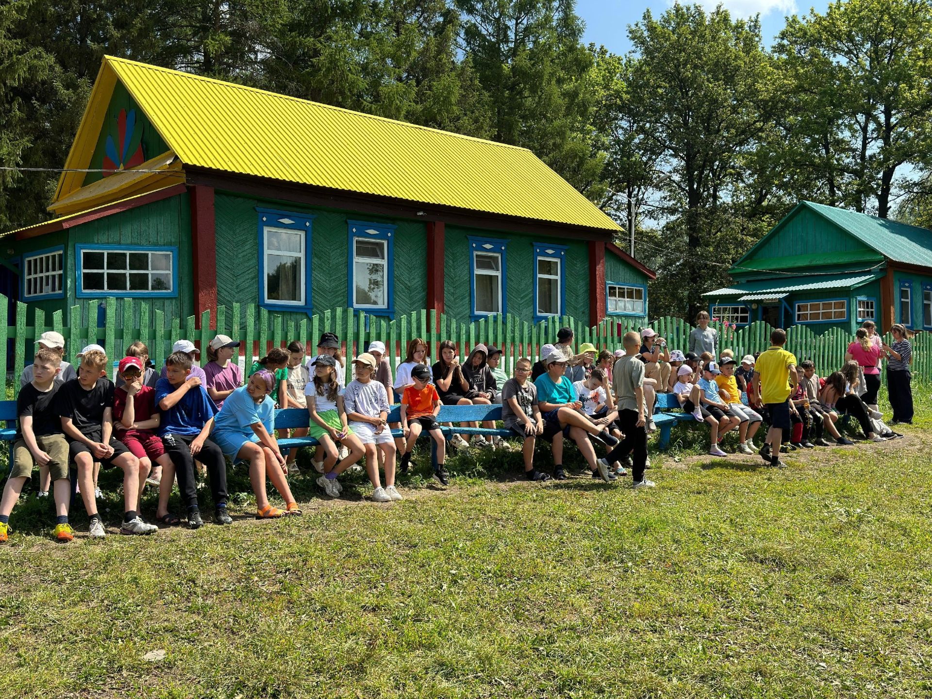 Сотрудники нурлатской спортшколы «Ледок» провели спортивное мероприятие в «Заречном»