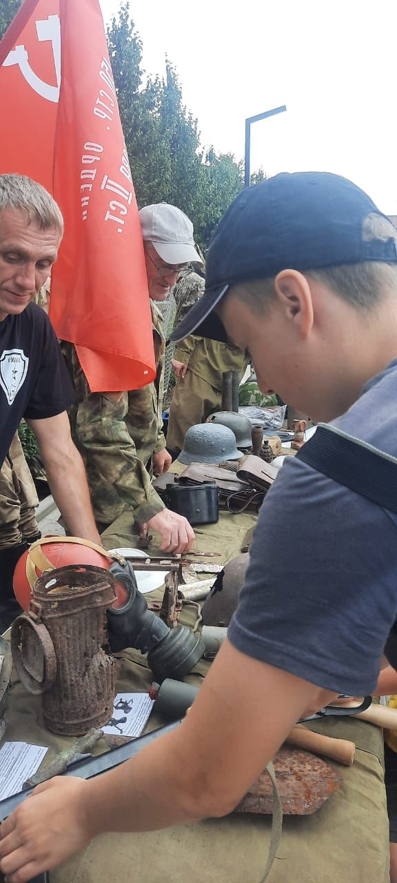 Члены поискового отряда «Легенда» стали гостями праздника в городе Тосно Ленинградской области