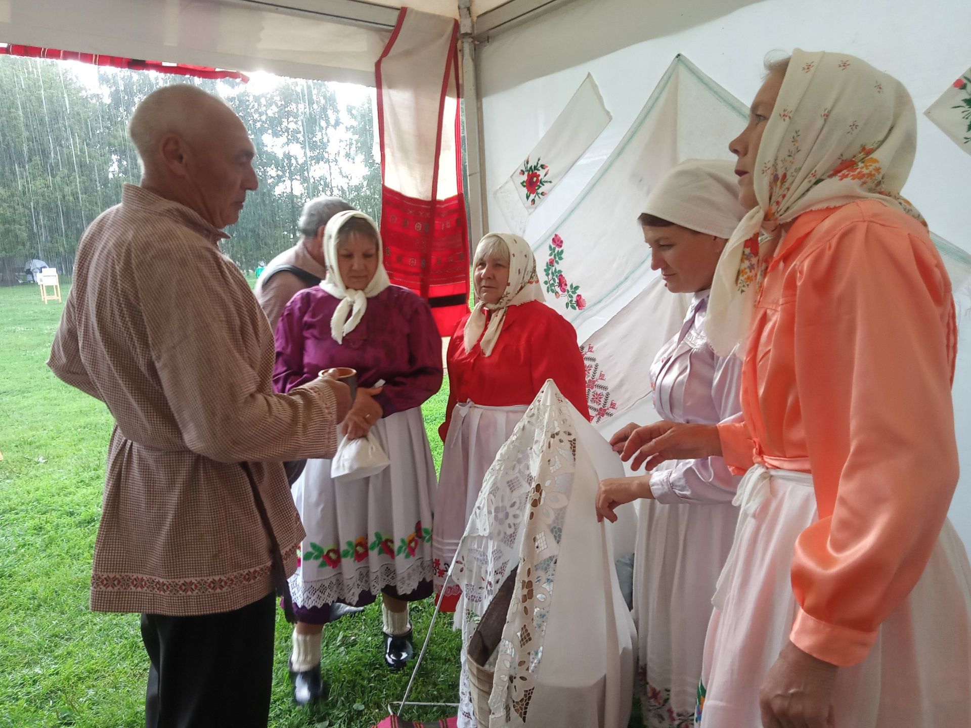 Нурлатцы показали обряд имянаречения в проекте мэрии Казани