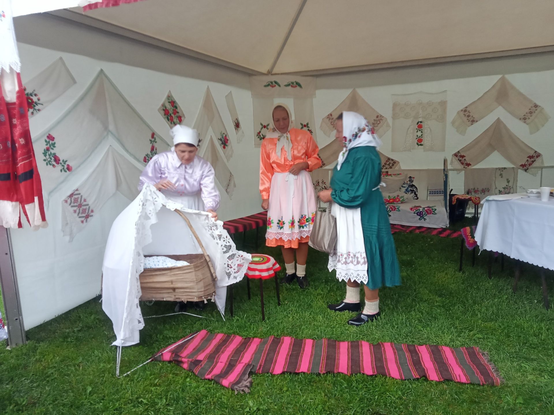 Нурлатцы показали обряд имянаречения в проекте мэрии Казани