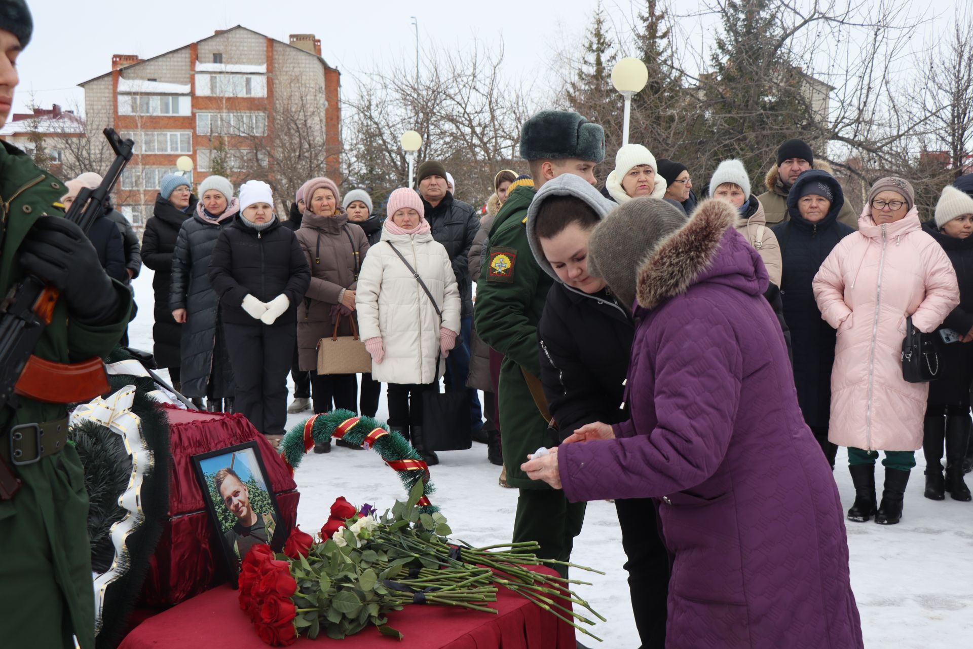 В Нурлате простились с участником СВО Журавлевым Эдуардом