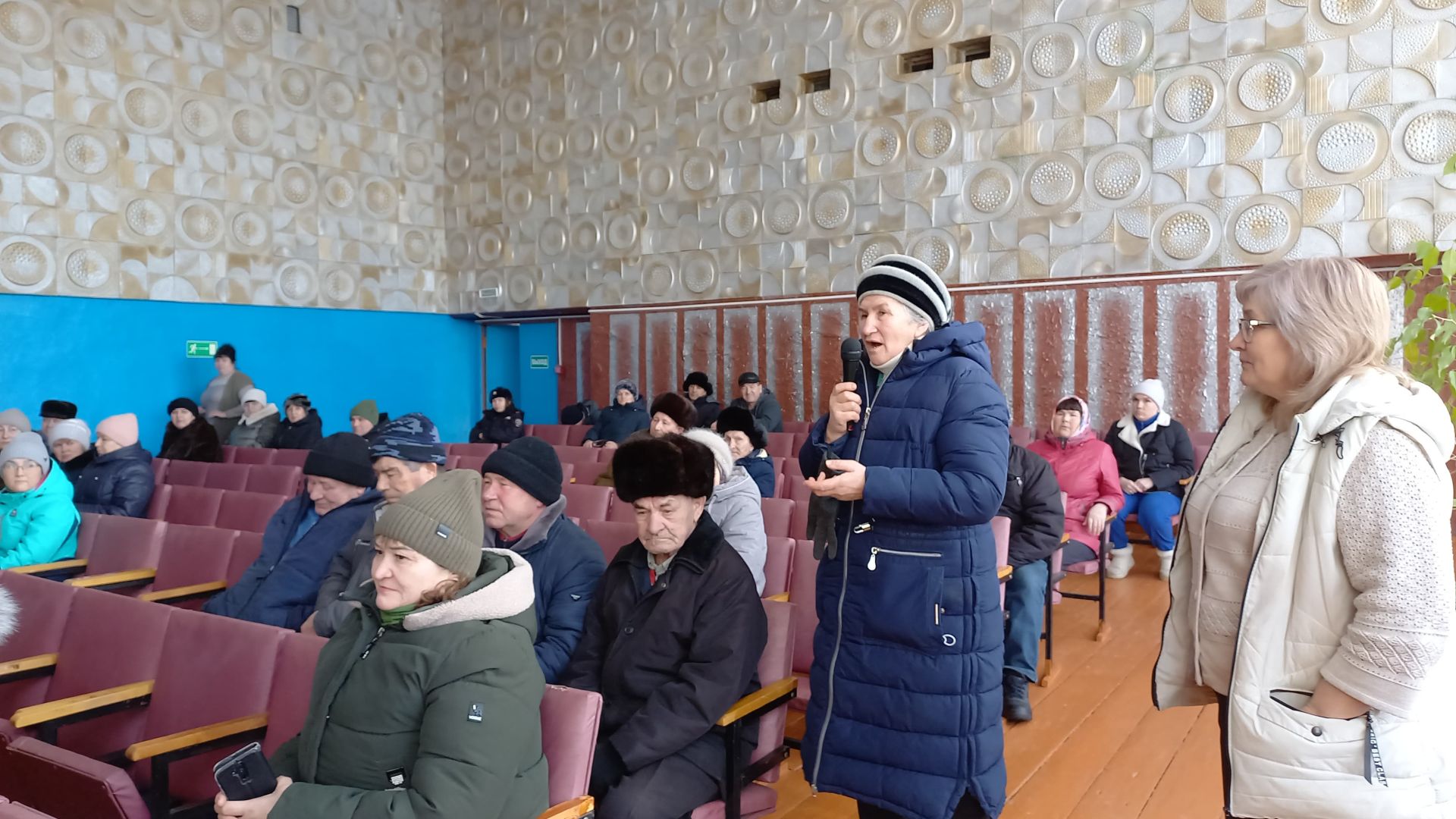 На сходе граждан в Верхнем Нурлате обсудили актуальные вопросы