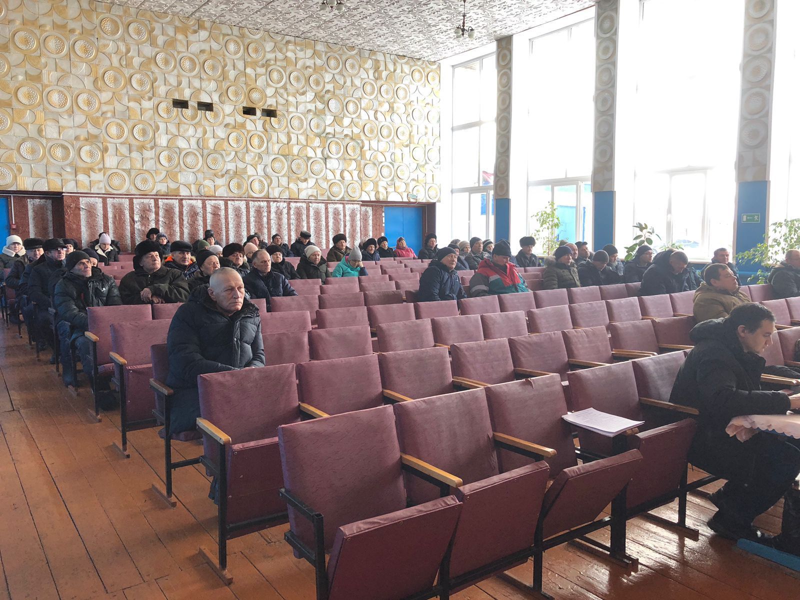 На сходе граждан в Верхнем Нурлате обсудили актуальные вопросы