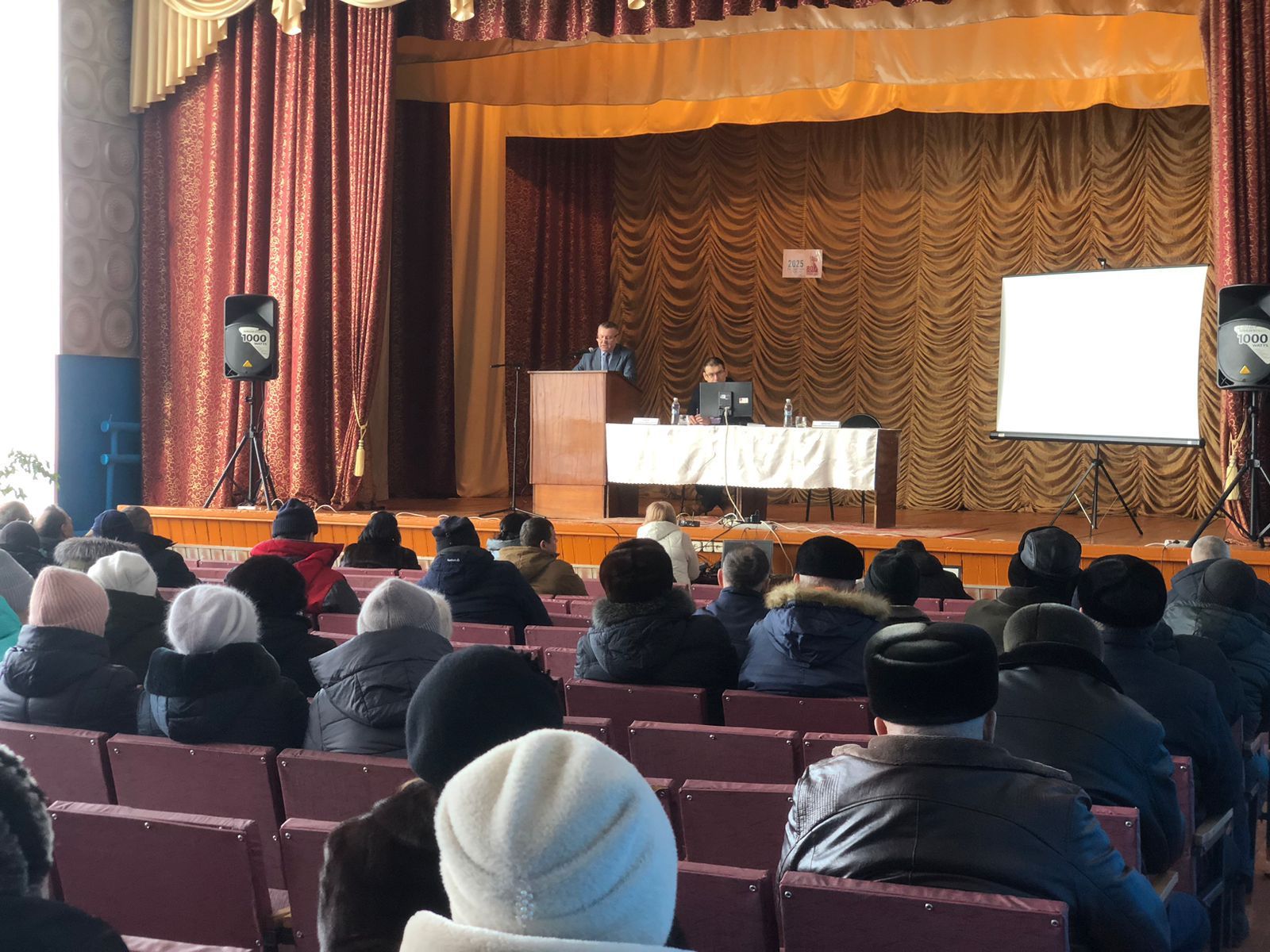 На сходе граждан в Верхнем Нурлате обсудили актуальные вопросы