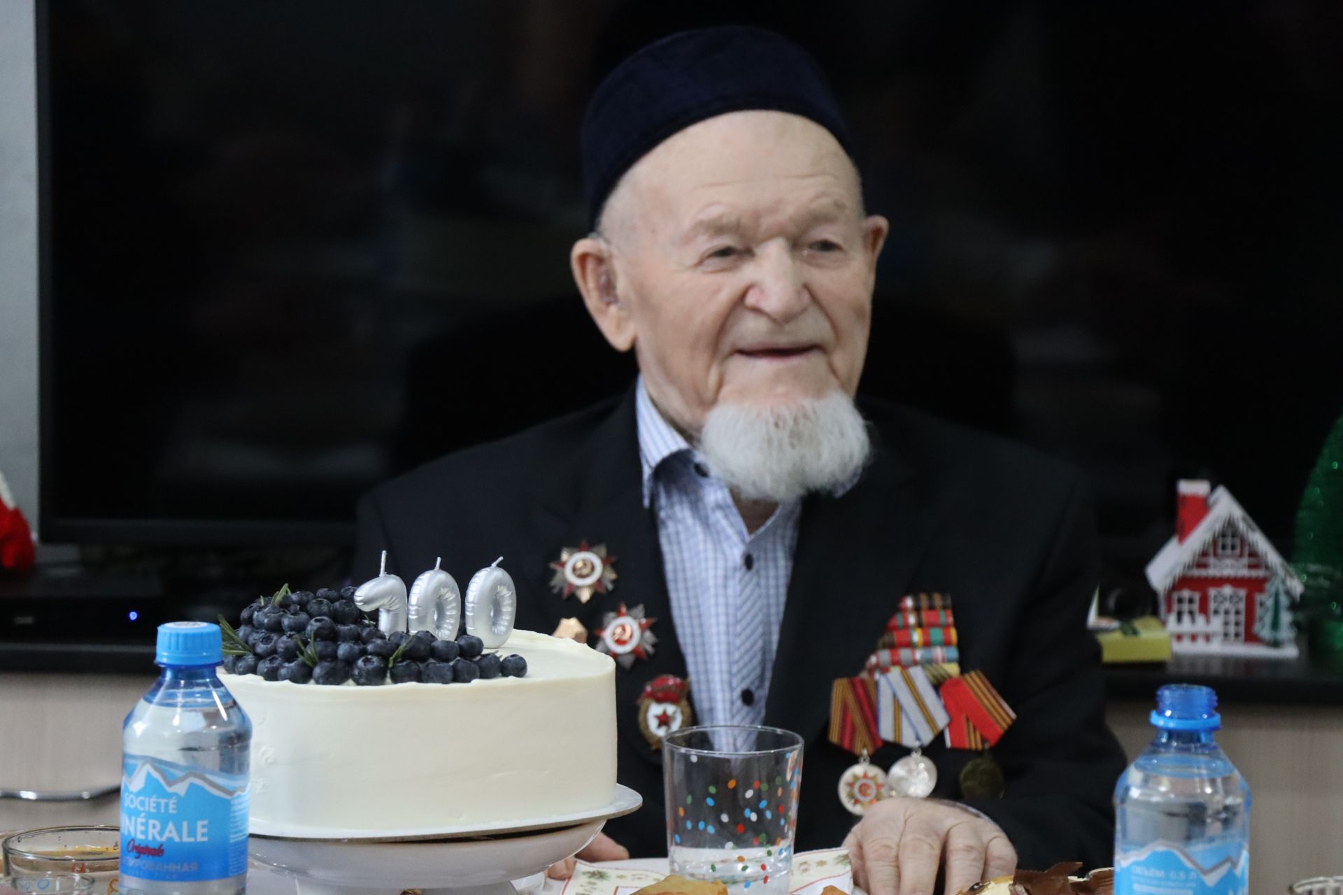 Ветеран Великой Отечественной войны Каим Самигуллин отмечает 100-летний юбилей