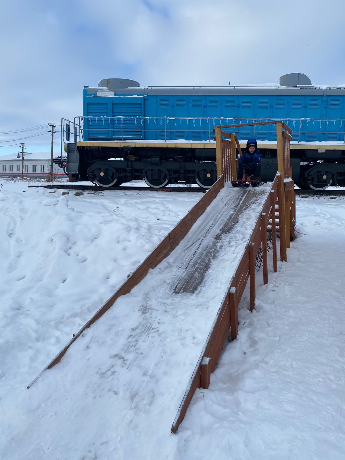 Новогодние каникулы активно проводят жители всех микрорайонов города Нурлат