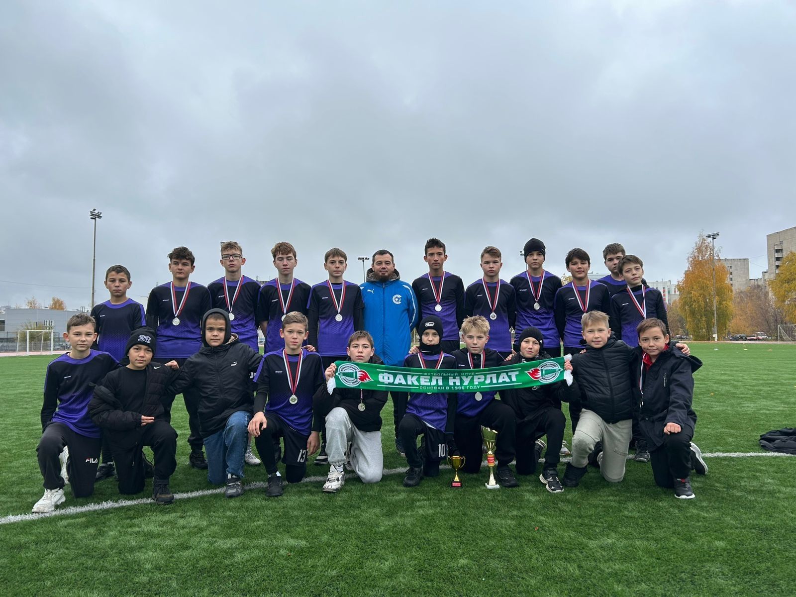 Футболисты из Нурлата завоевали два кубка на турнире VIKTORIA-CUP