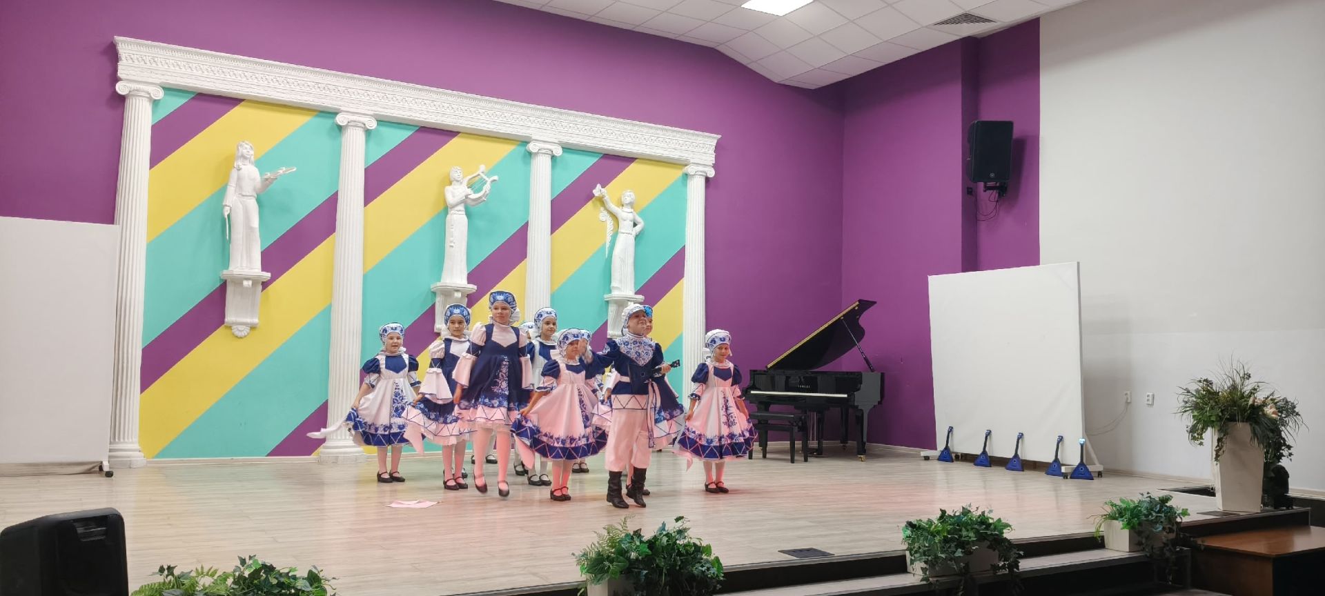 В детской школе искусств «Сэлэт» прошел праздничный концерт «Осенняя мелодия»