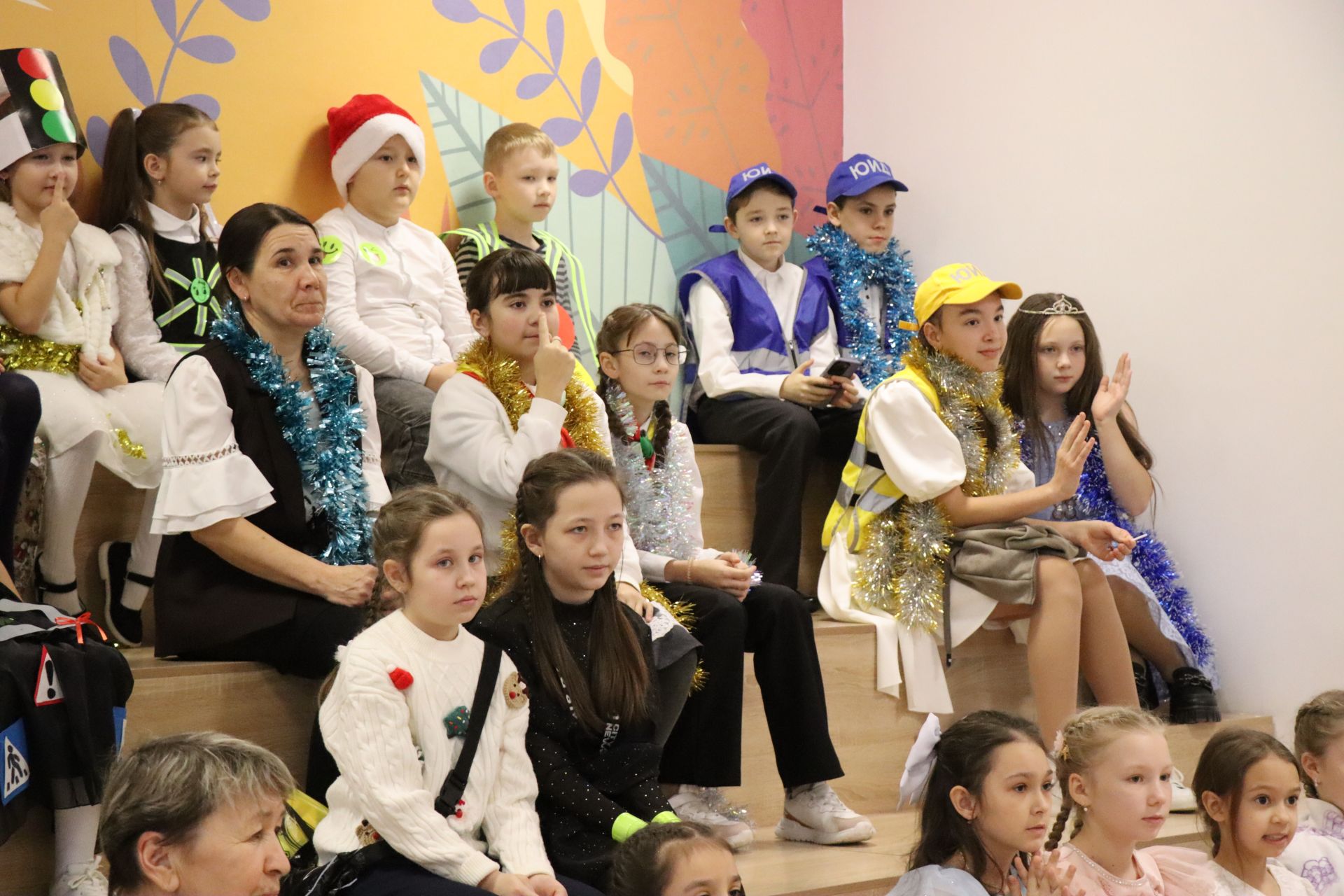 Ёлка безопасности: как юные инспекторы движения встречали Новый год