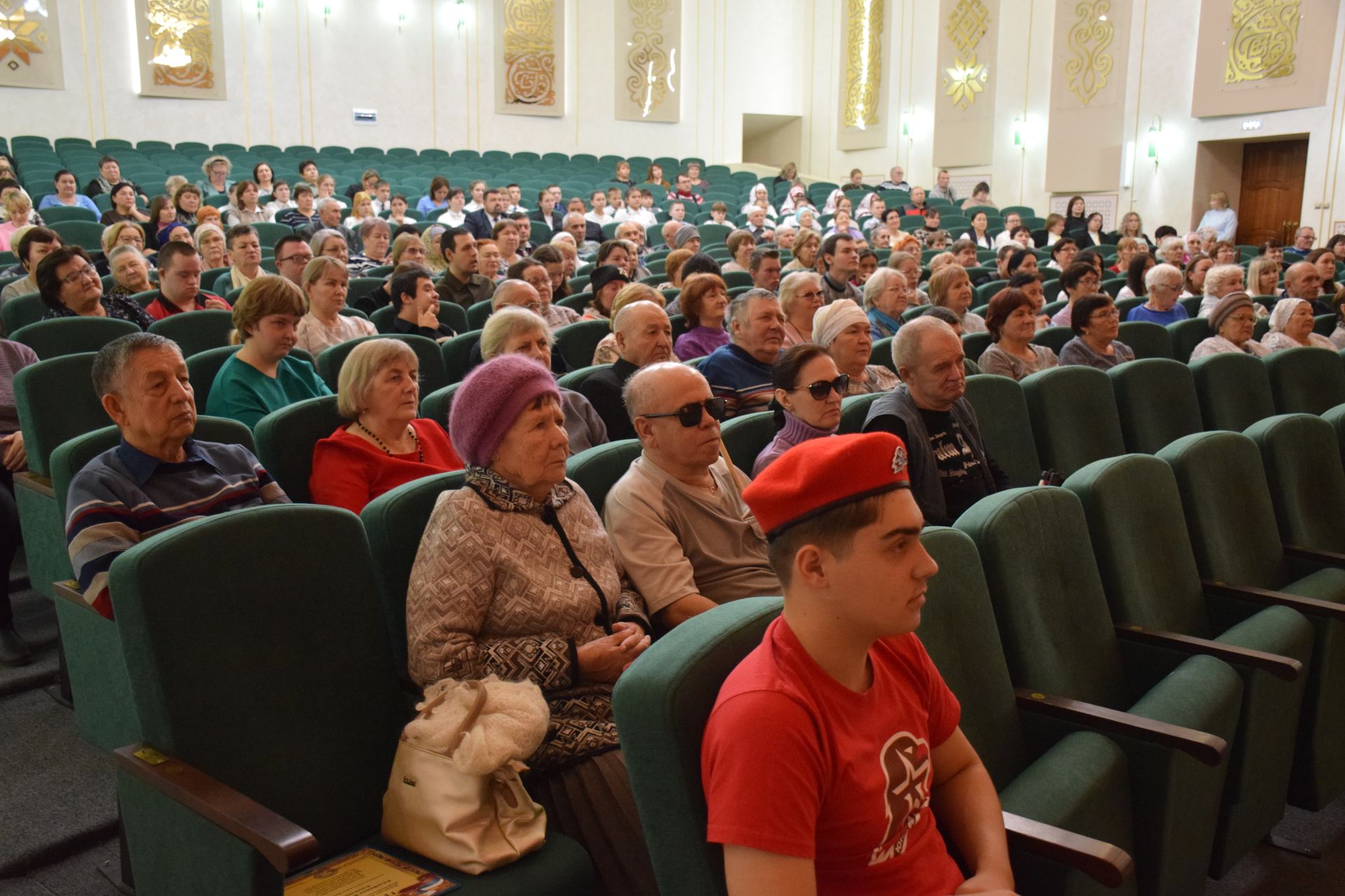 В Нурлате прошел торжественный концерт, посвященный Международному дню инвалидов (+фоторепортаж)