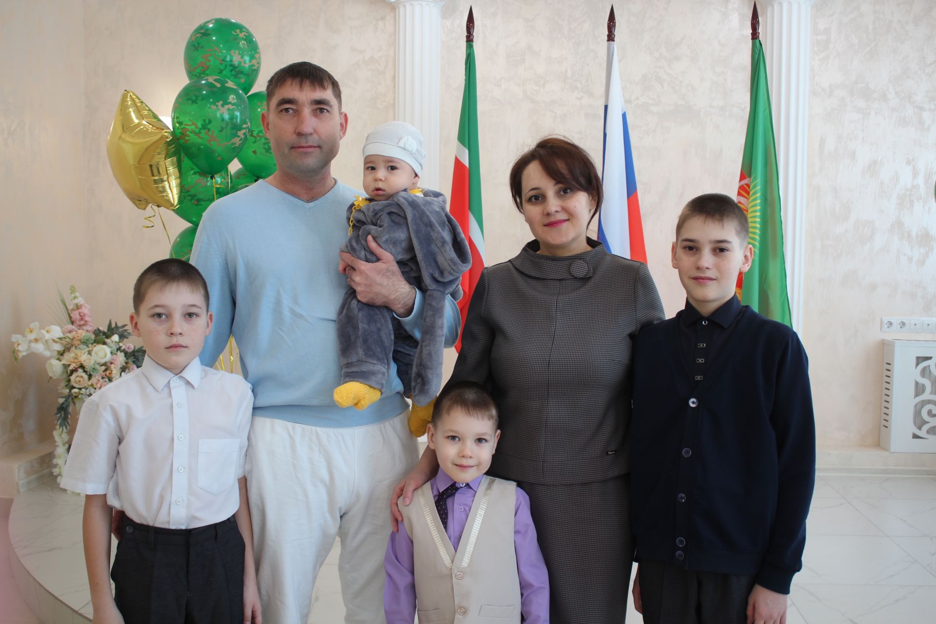 В Нурлате прошла акция «Подарок новорожденному»