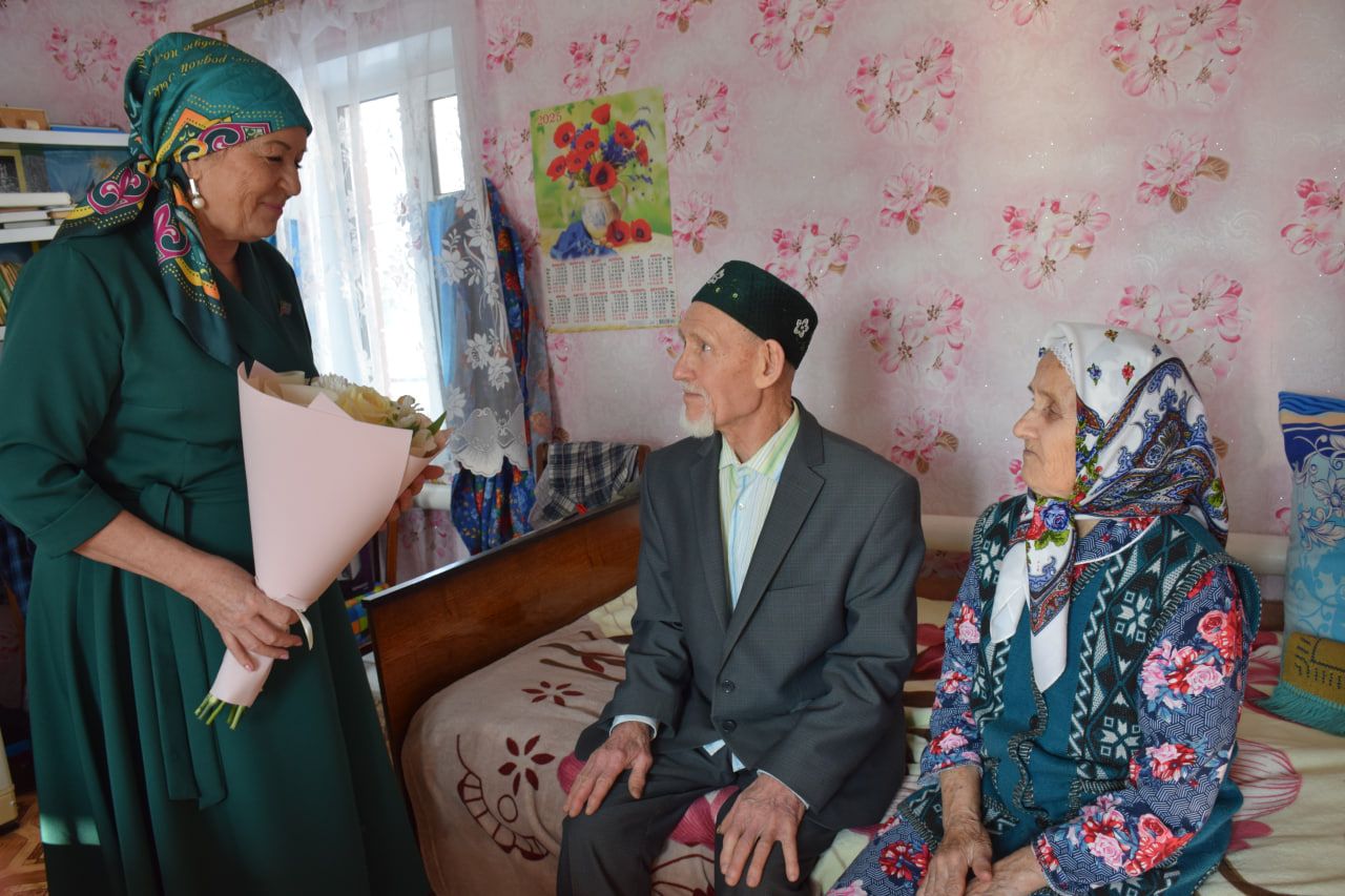 Долгая и счастливая жизнь: история супругов Галиуллиных, проживших в браке 65 лет