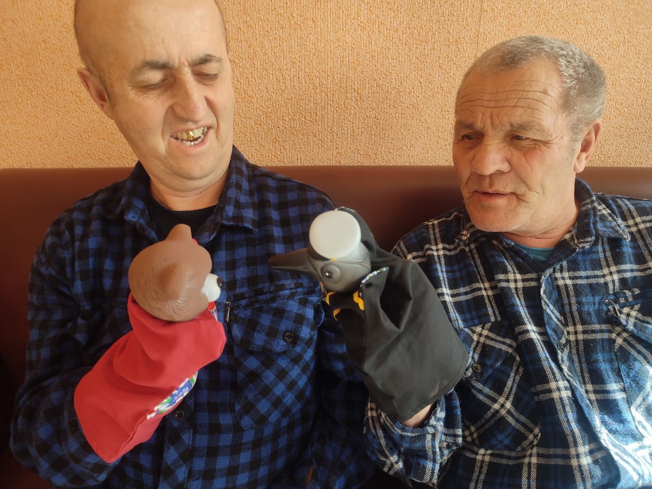 Кукольный спектакль и мастер-класс: в Нурлатском доме-интернате отметили Всемирный день театра