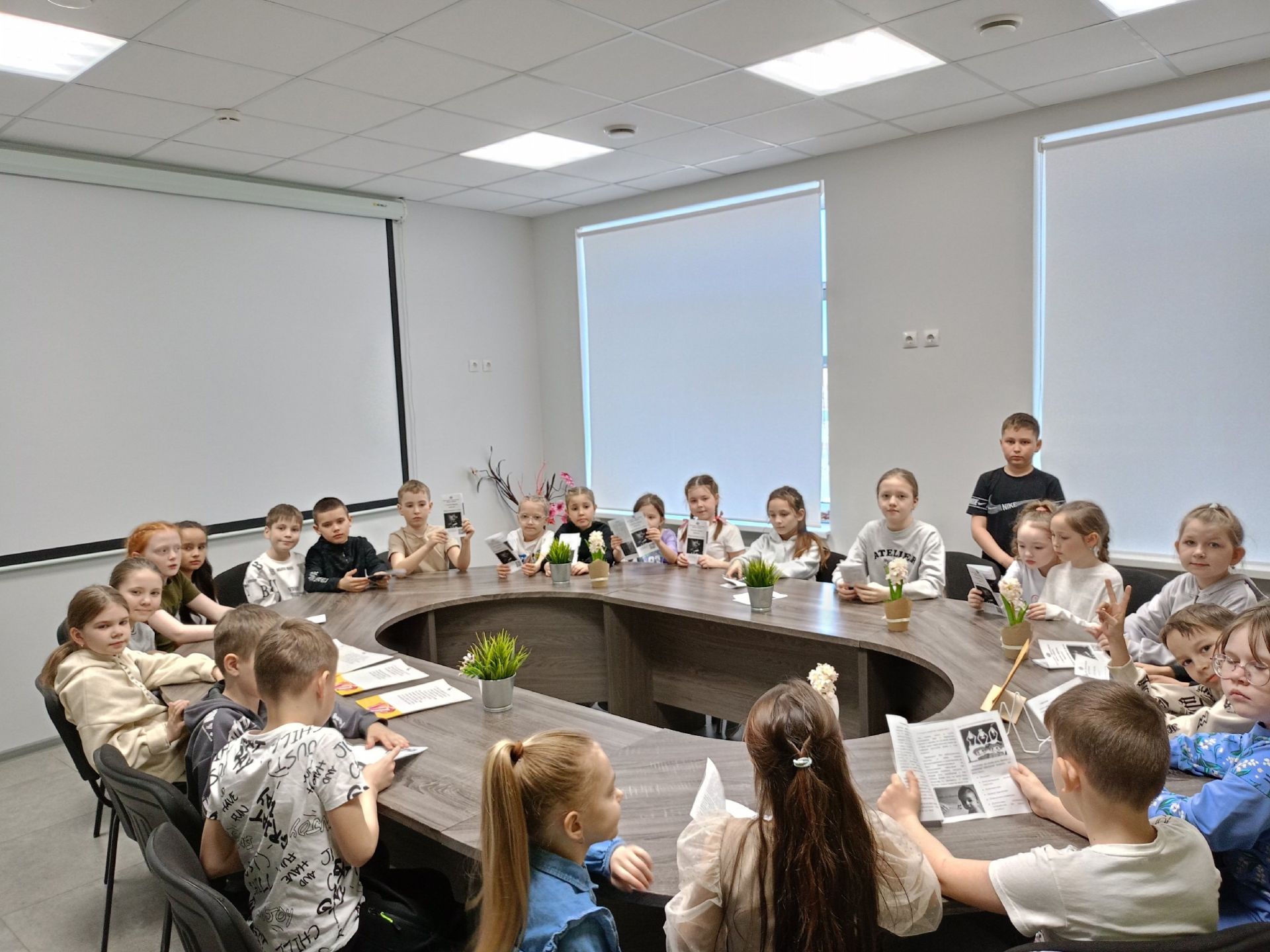 В КДЦ «Грани» школьникам рассказали правду о ВИЧ