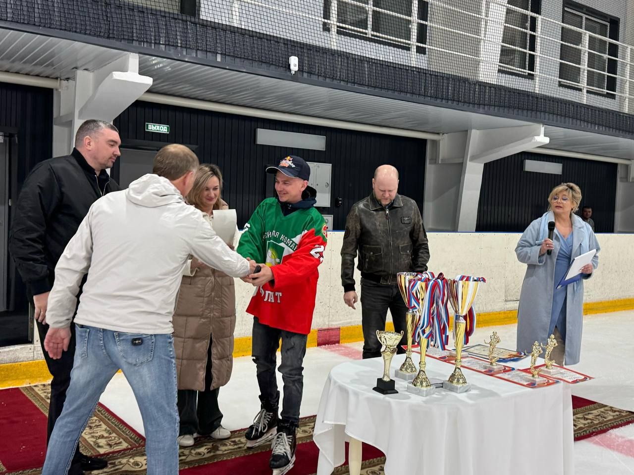 Чемпионат по хоккею в Нурлатском районе: «Арктика» — победитель