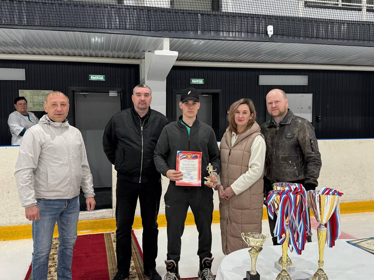 Чемпионат по хоккею в Нурлатском районе: «Арктика» — победитель