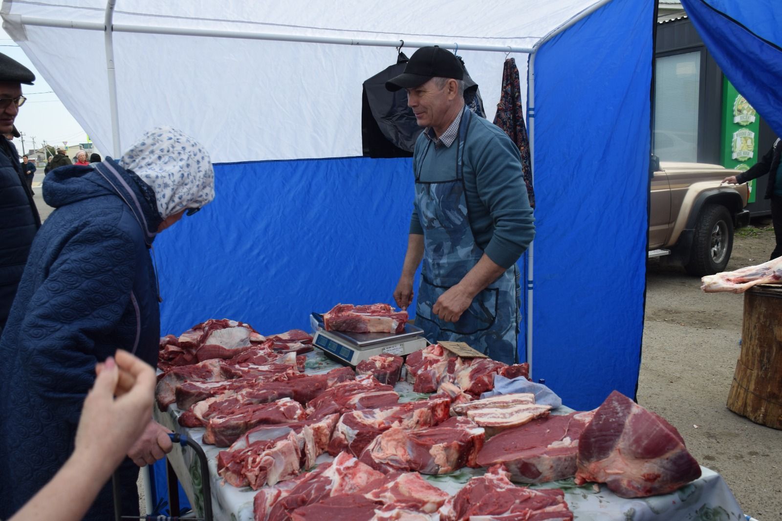 В Нурлате сегодня праздничная ярмарка