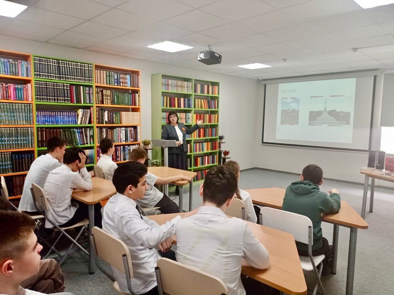 Час памяти «О том, что было, не забудем…» прошел в Нурлатской библиотеке