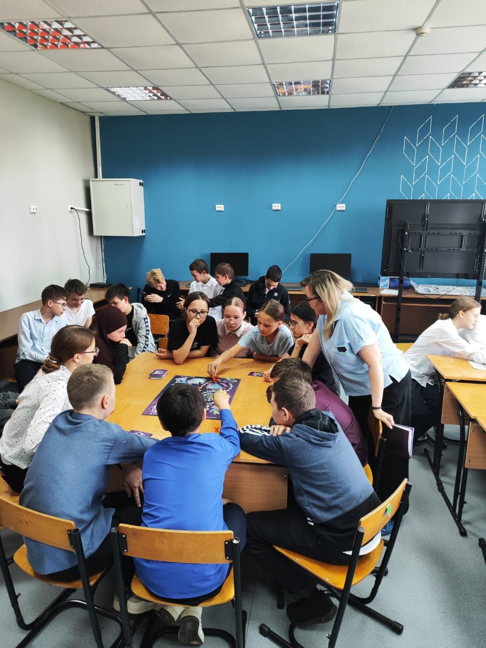 «Гармония» учит детей безопасному поведению в интернете