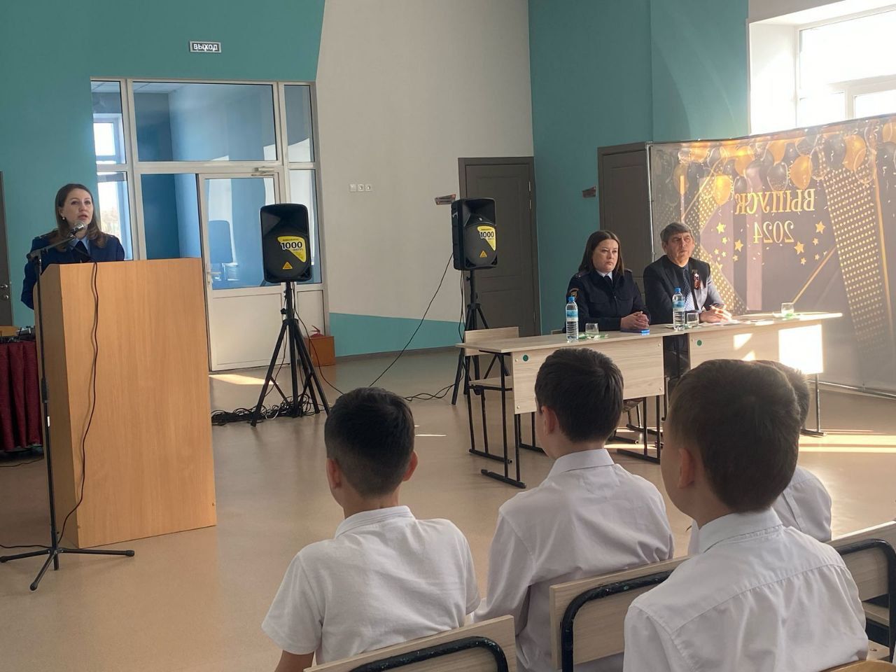 Профилактика экстремизма среди подростков: в школе №8 Нурлата прошла важная беседа