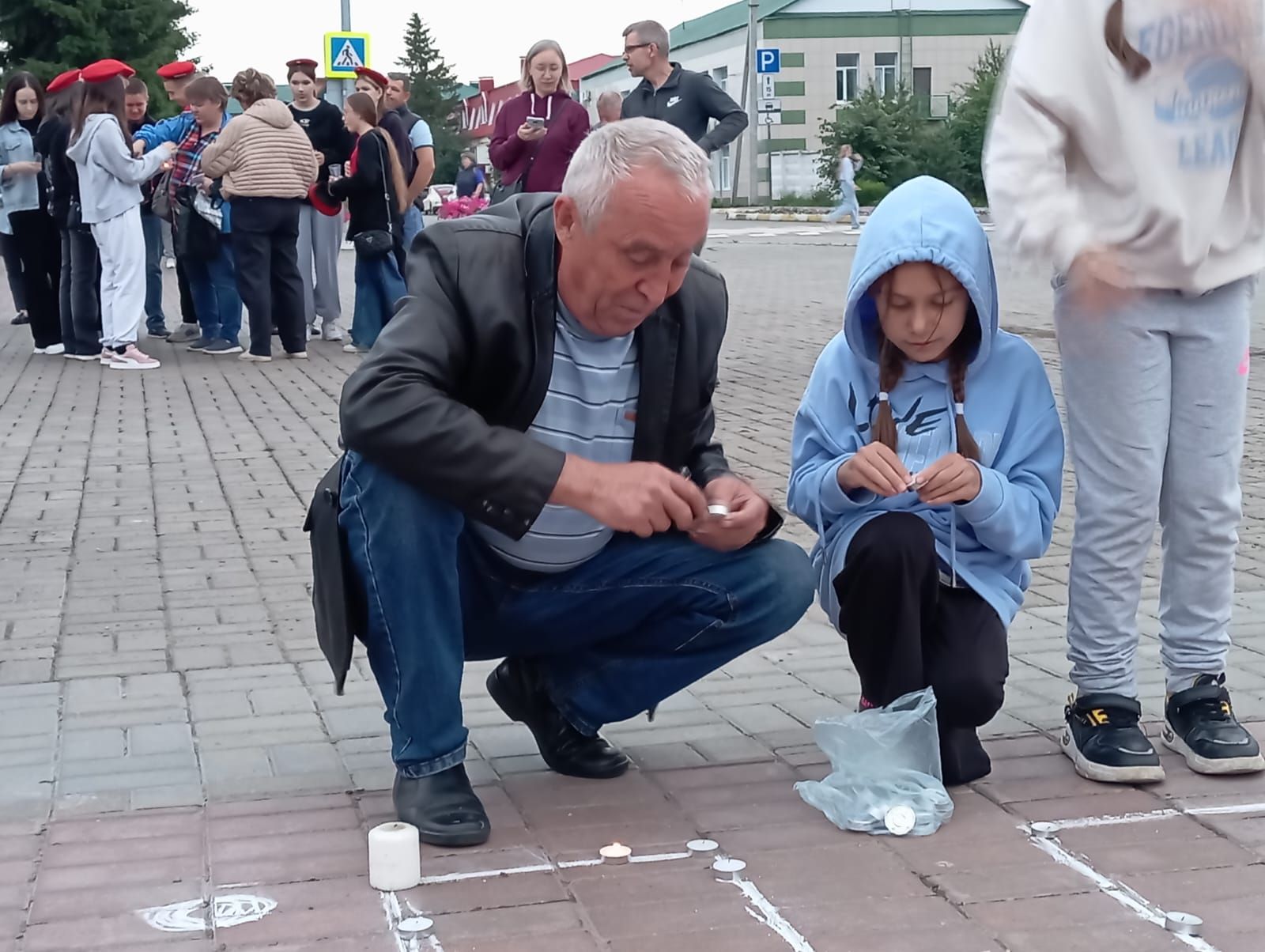Нурлатцы зажгли свечи памяти в честь павших героев