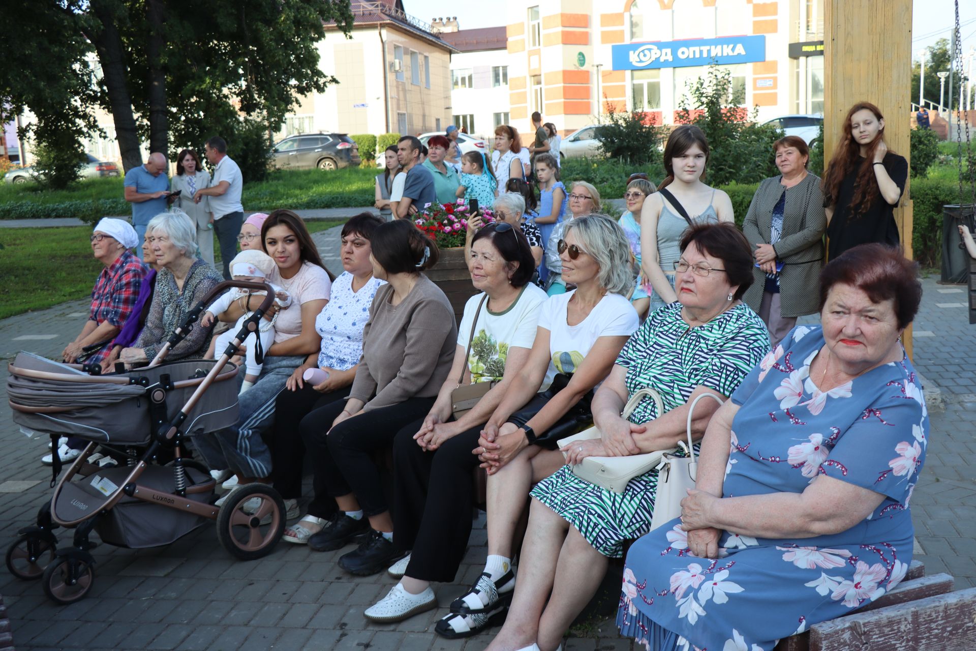 В Нурлате чествовали семейные пары, которые в любви и согласии живут не один десяток лет (+фотерепортаж)