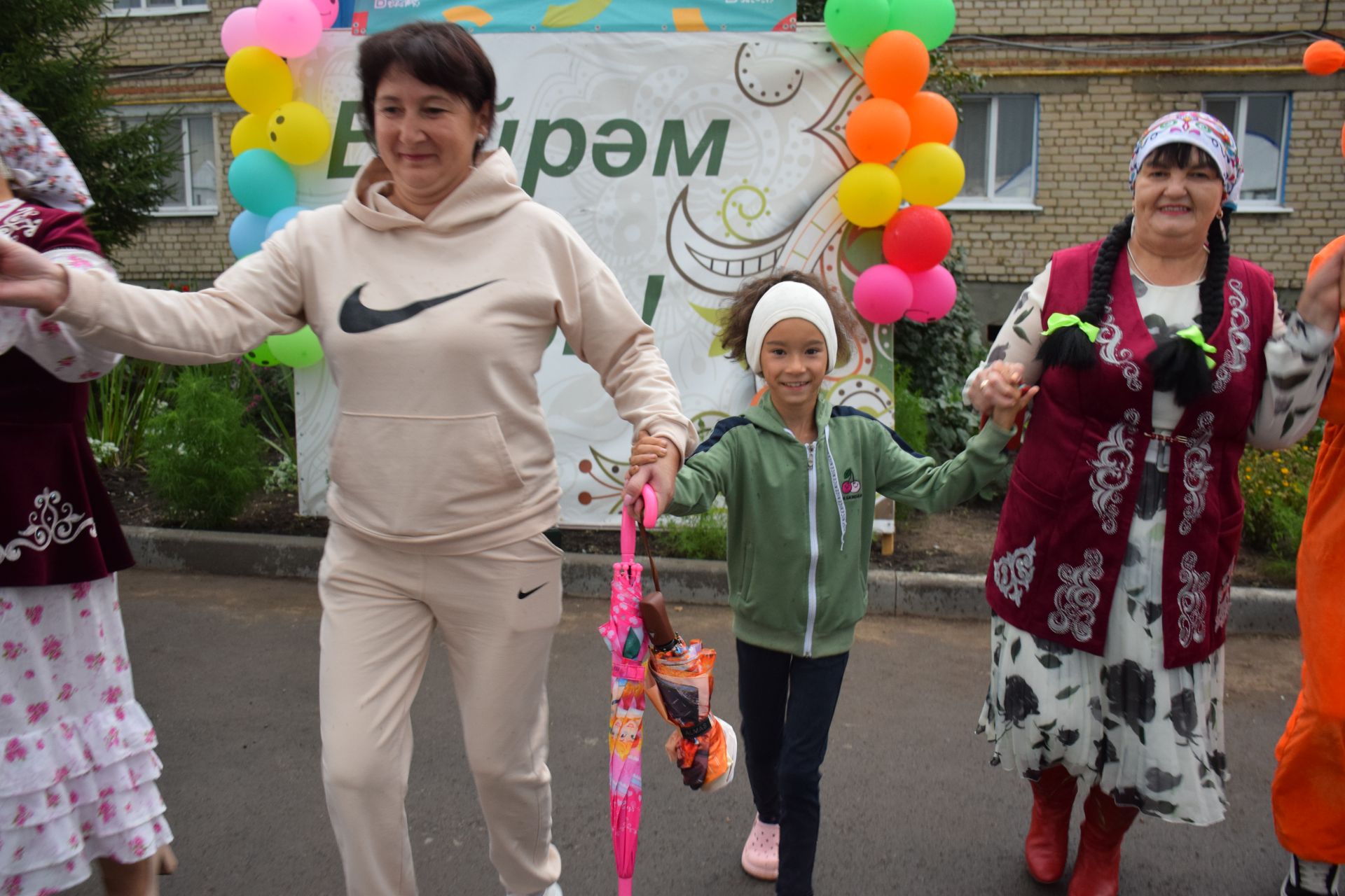 Гастрономическая ярмарка «Татарские яства» собрала нурлатцев на душевный праздник