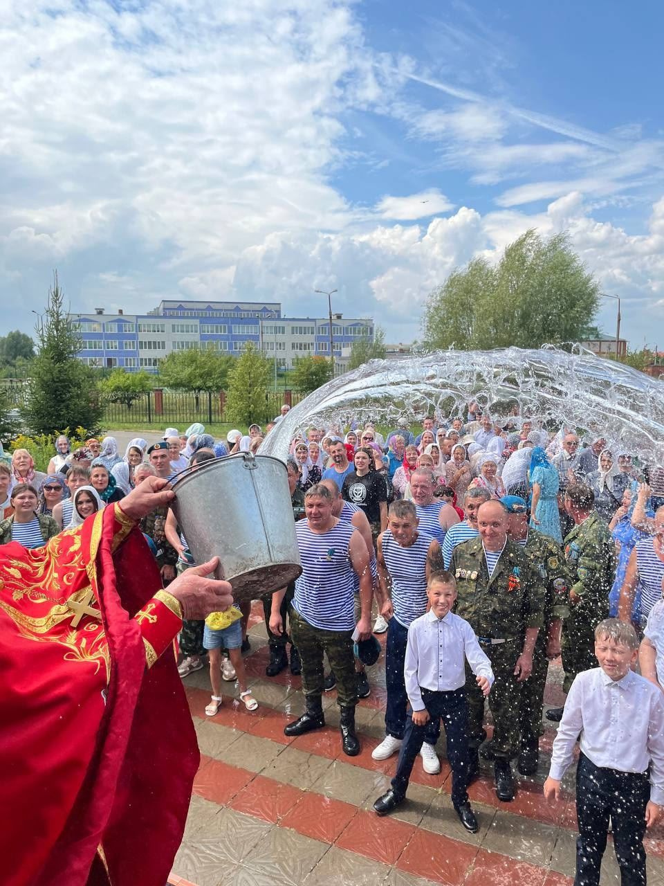 В Нурлате прошли совместные мероприятия в День ВДВ и Ильин день