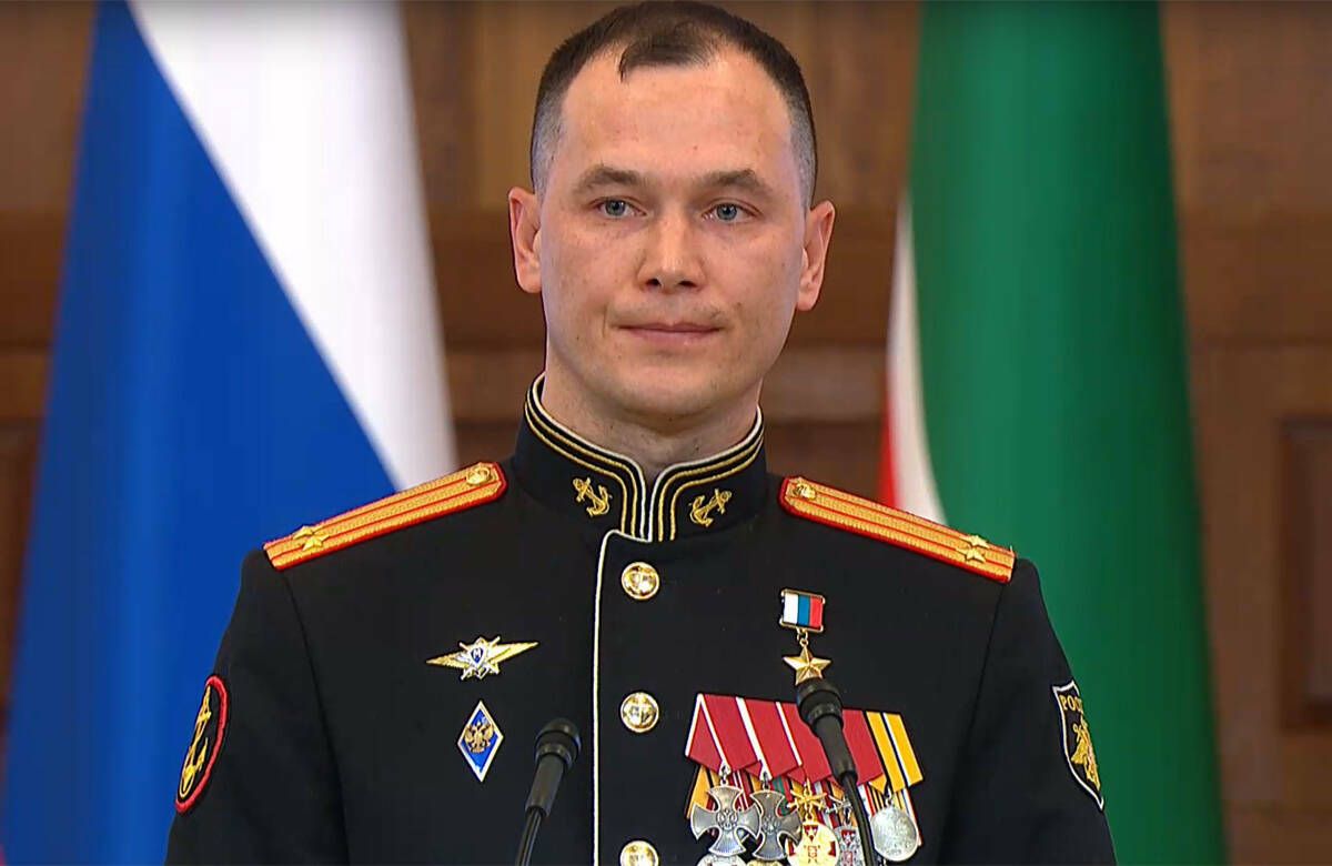 Герой России Марцев высоко оценил лидерские качества Минниханова на церемонии вступления в должность Раиса РТ