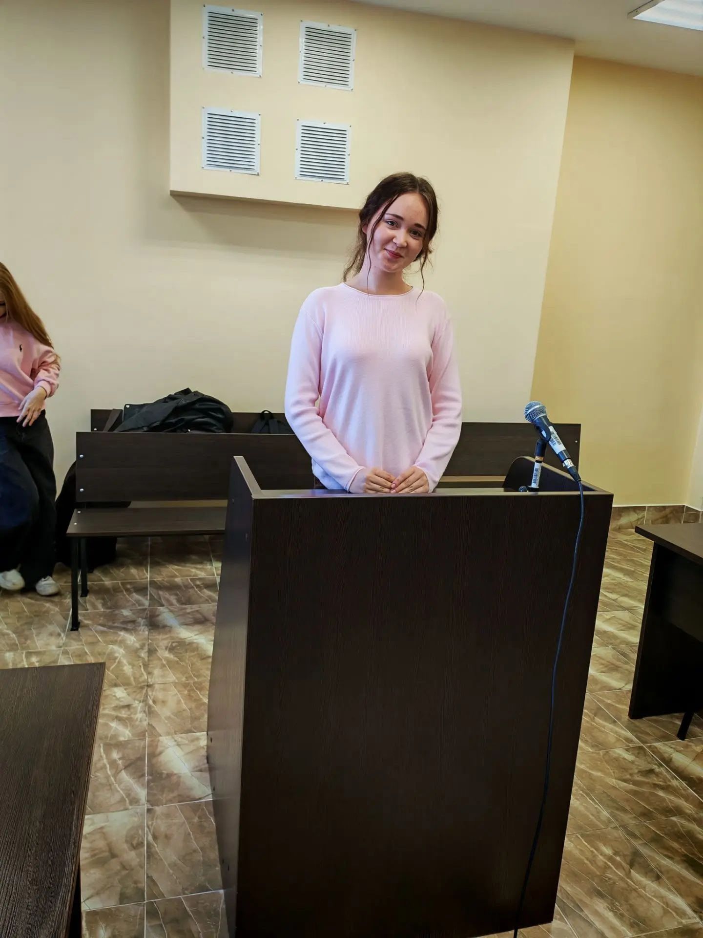 Школьники Нурлата побывали в районном суде