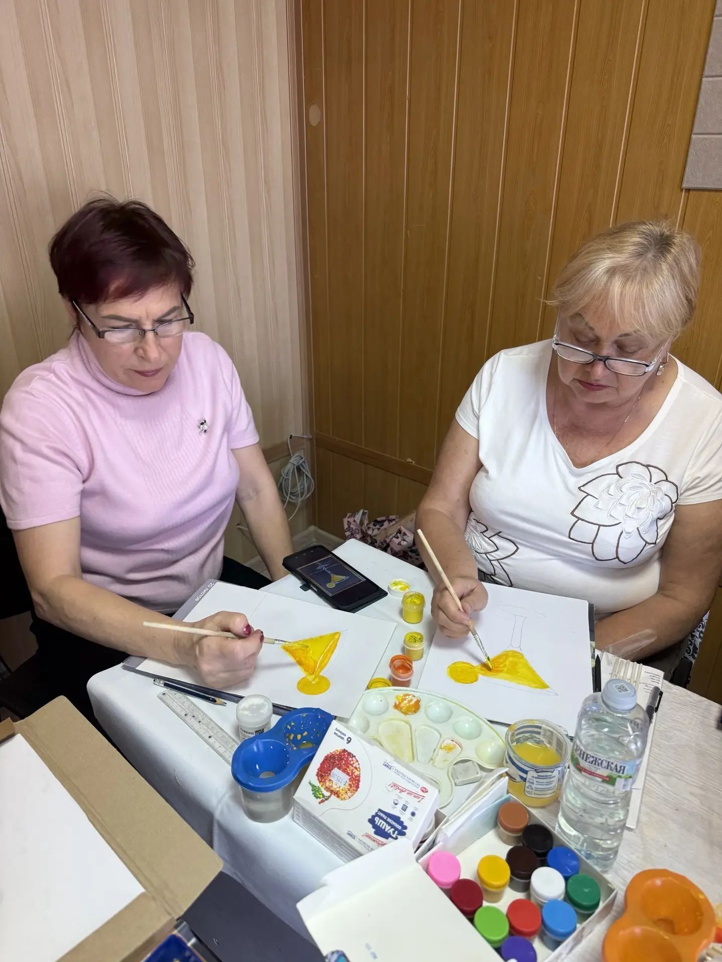 В Нурлате прошла арт-встреча по живописи «Вкус искусства»