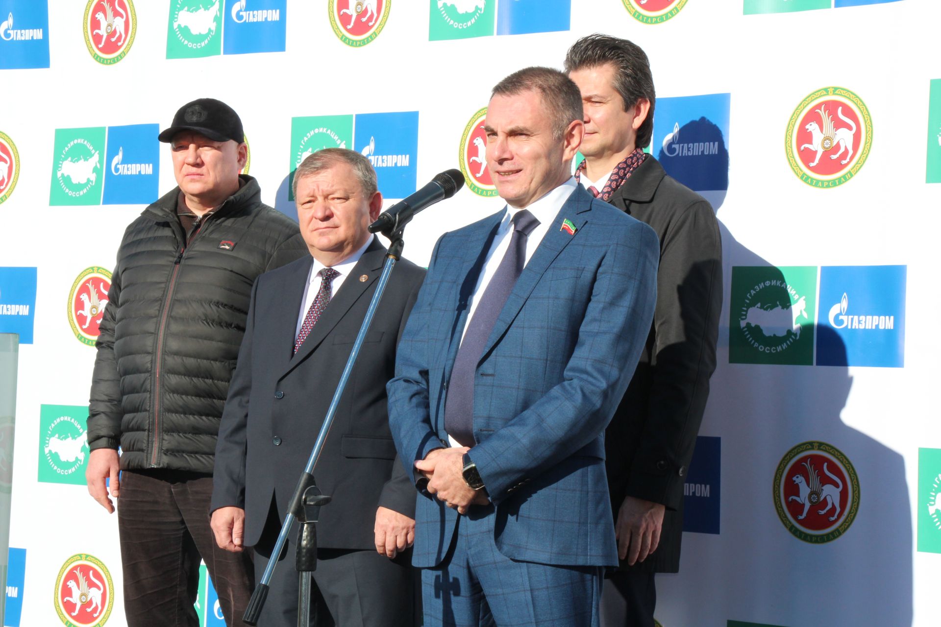 В деревню Черное Озеро Нурлатского района пришел долгожданный газ