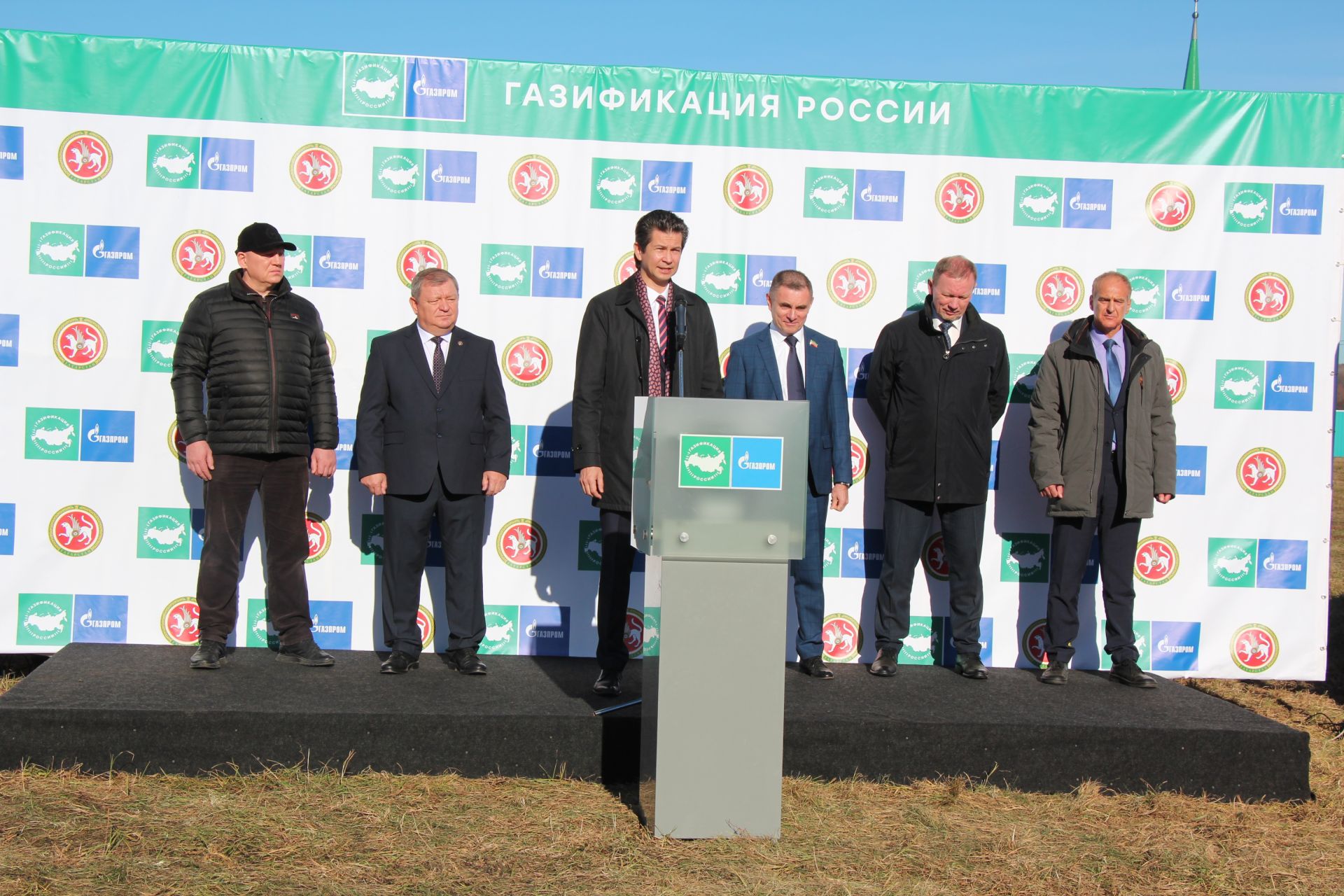 В деревню Черное Озеро Нурлатского района пришел долгожданный газ