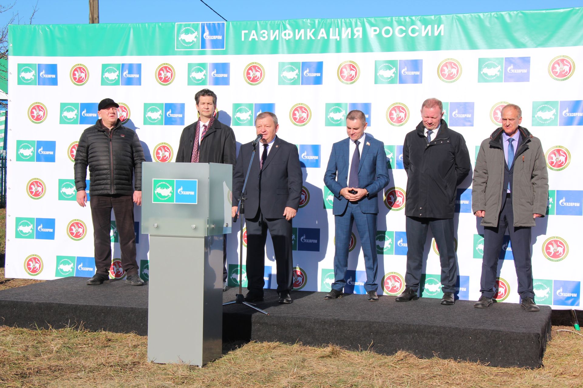 В деревню Черное Озеро Нурлатского района пришел долгожданный газ