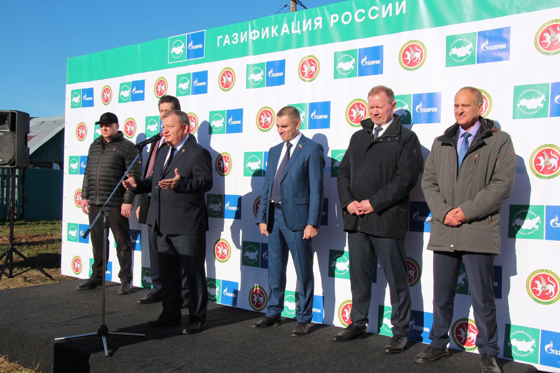 В деревню Черное Озеро Нурлатского района пришел долгожданный газ