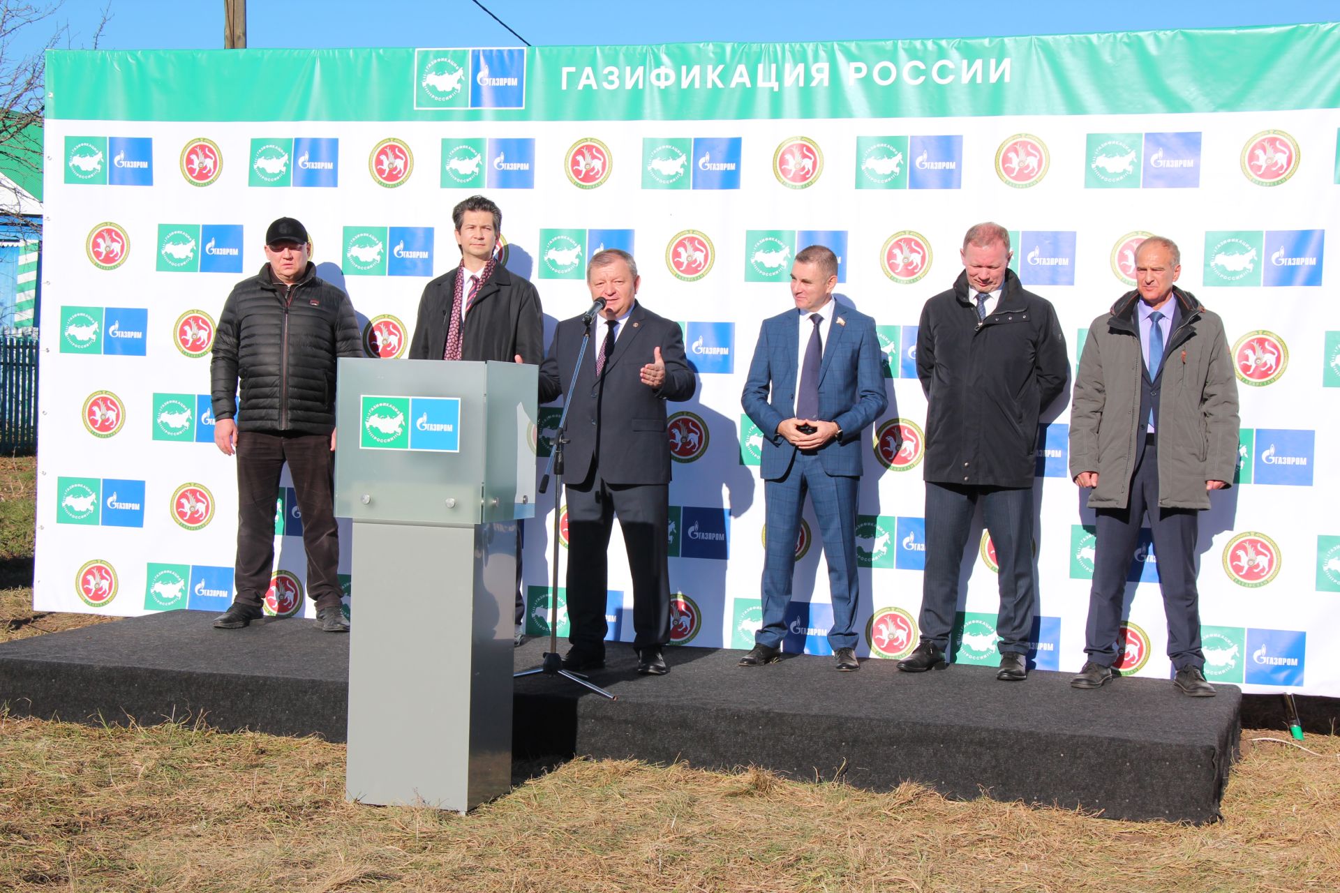 В деревню Черное Озеро Нурлатского района пришел долгожданный газ