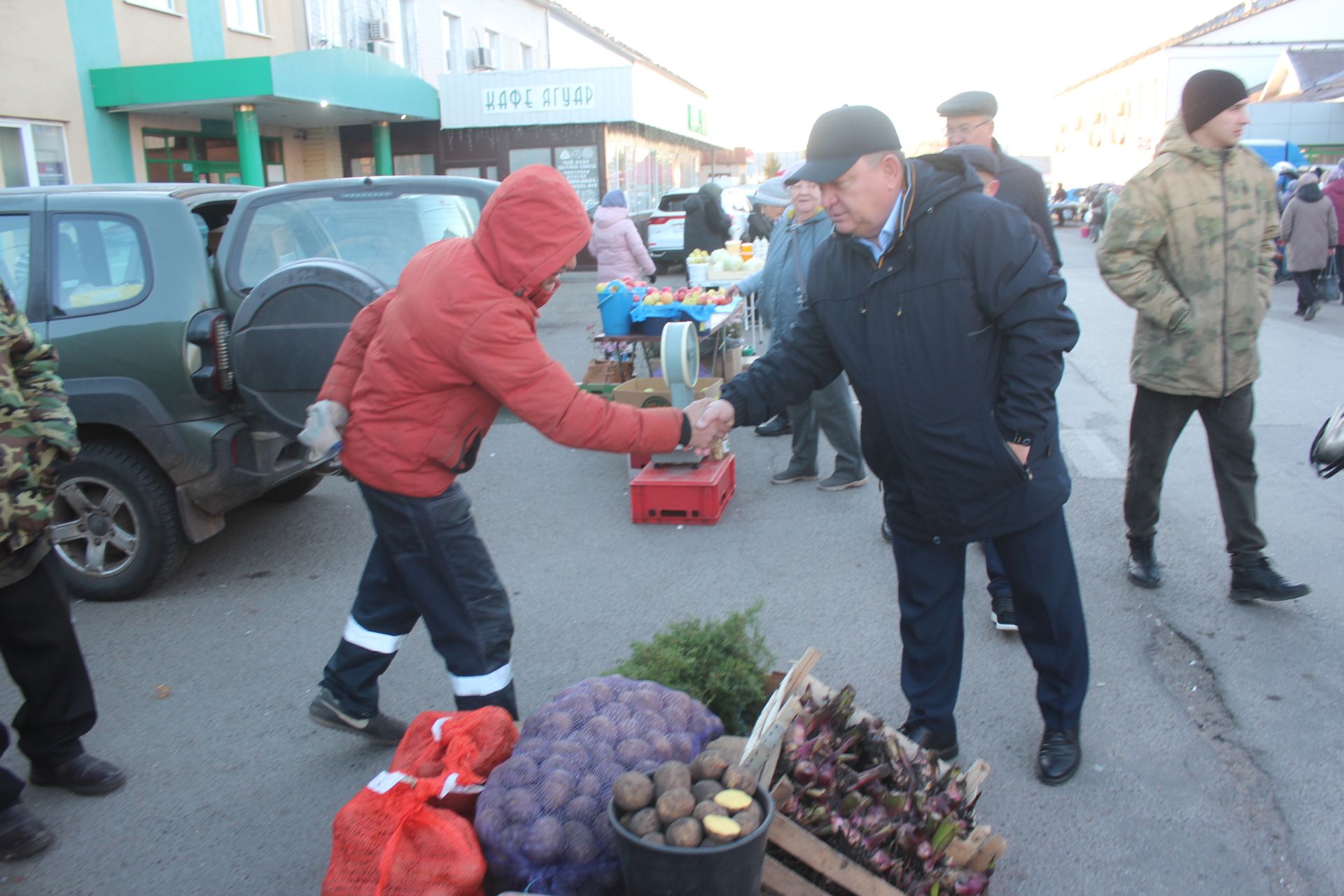 Очередная сельхозярмарка прошла в Нурлате