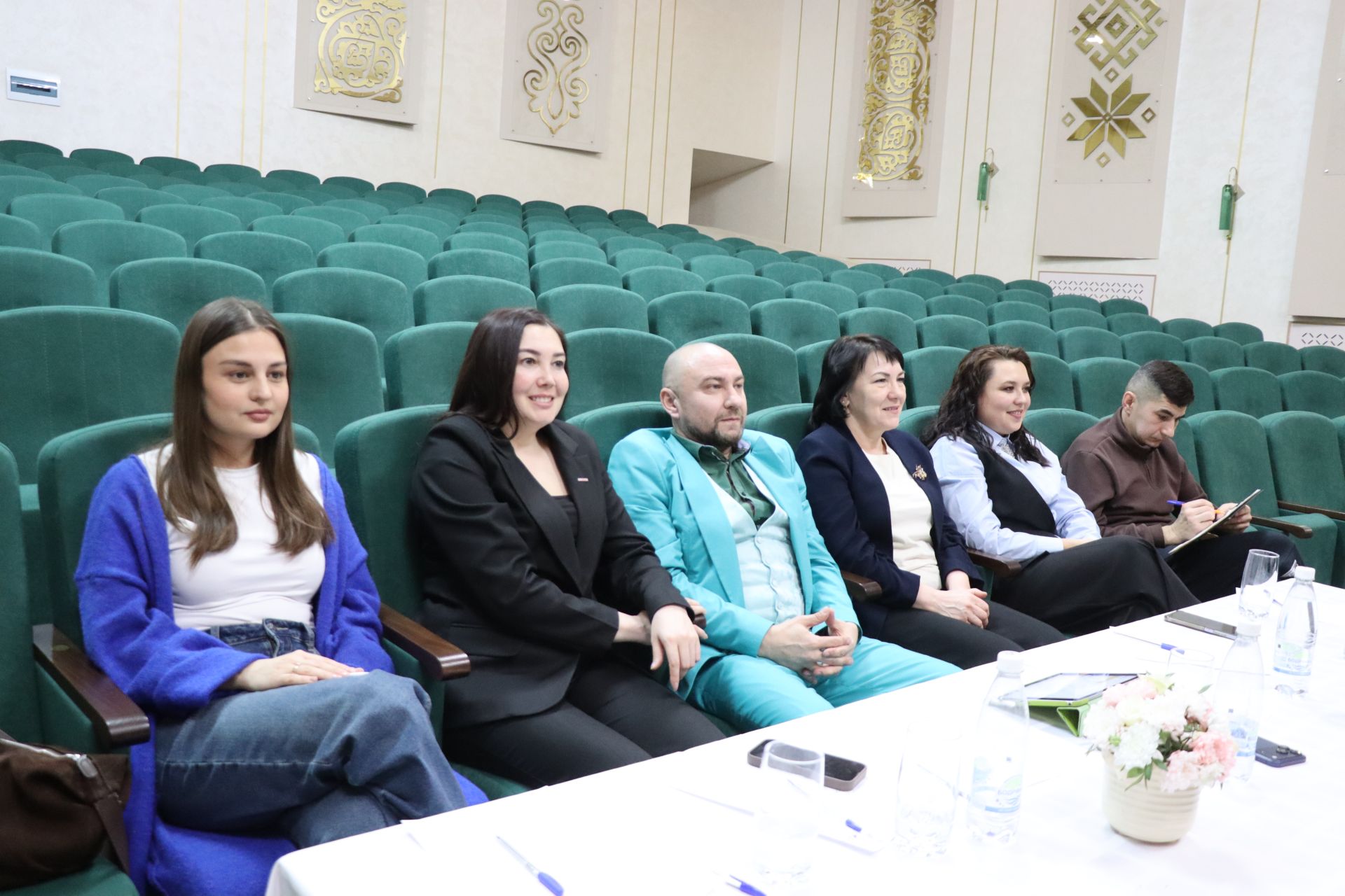 Смех, драйв и чистый задор: в Нурлате выбрали лучшие команды КВН