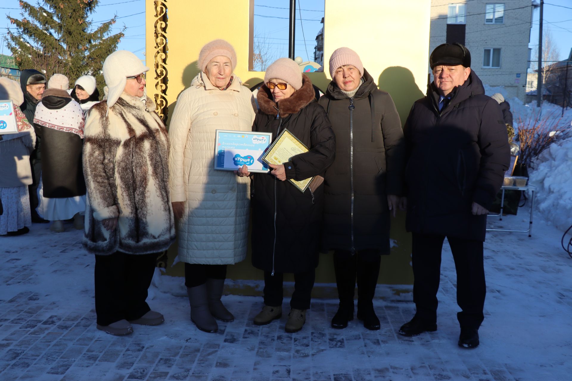 В сквере Журналистов города Нурлат открыли «Древо дружбы»