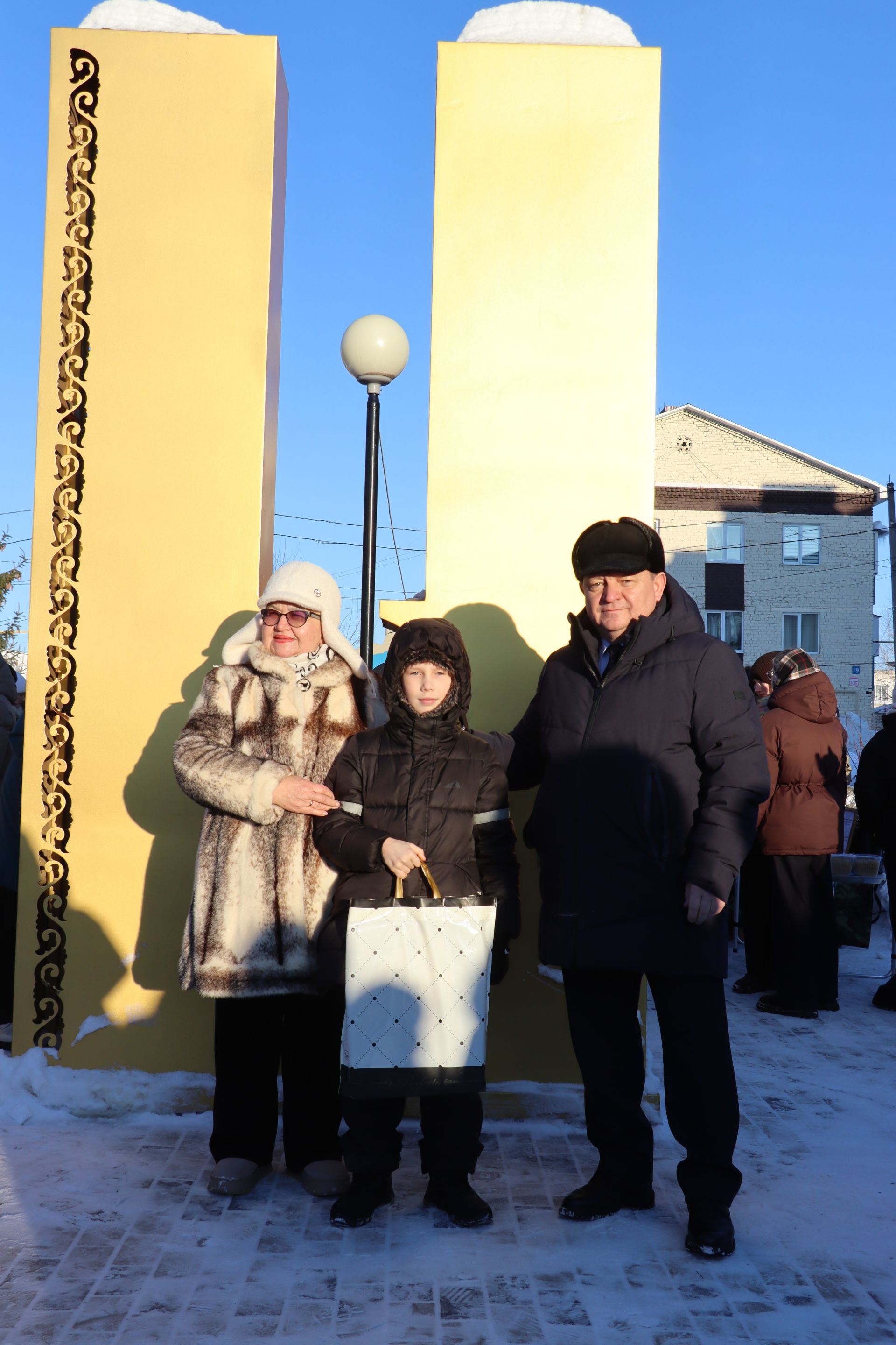 В сквере Журналистов города Нурлат открыли «Древо дружбы»