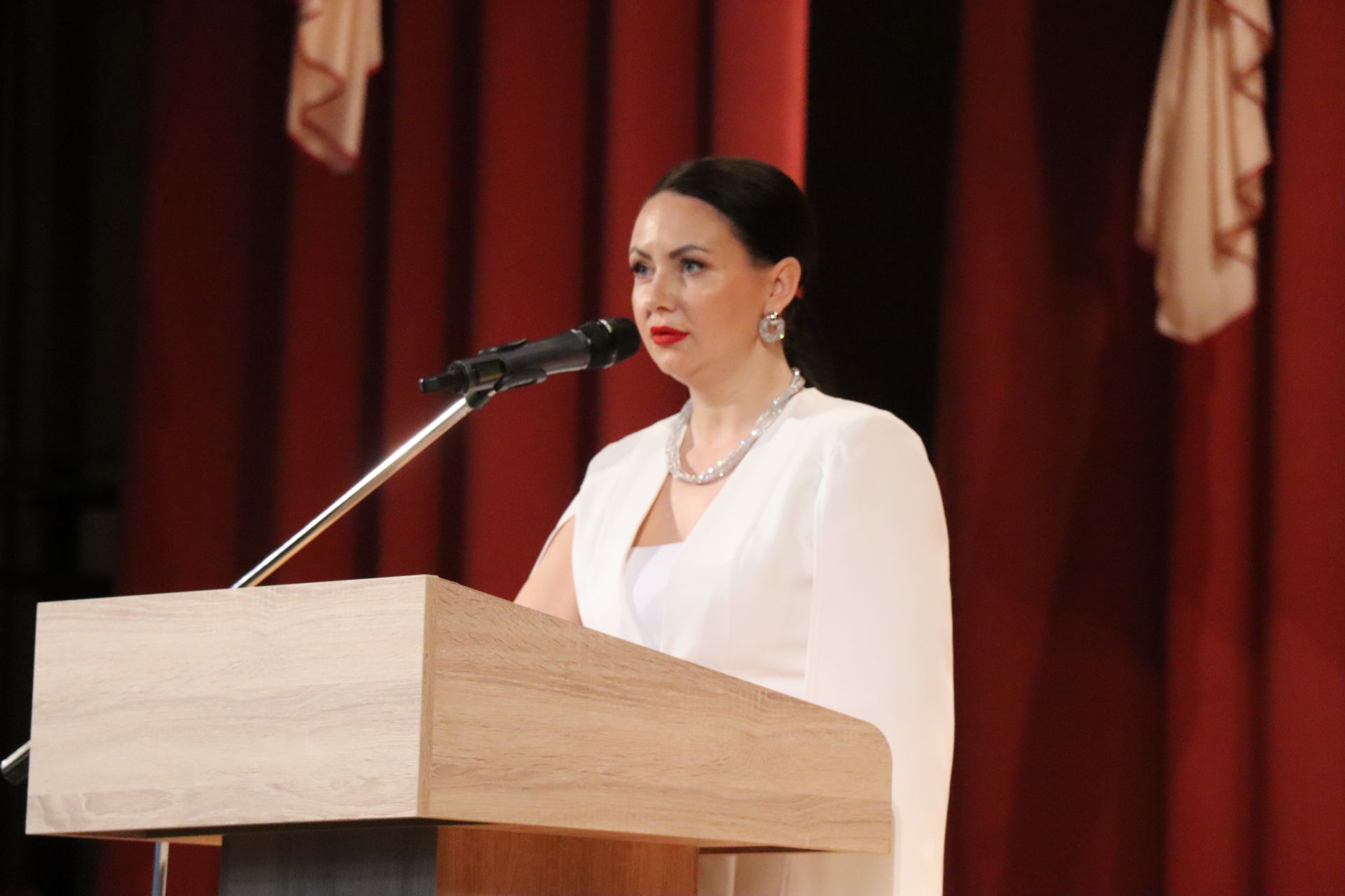 Свет творческих сердец: в Нурлате чествовали работников культуры