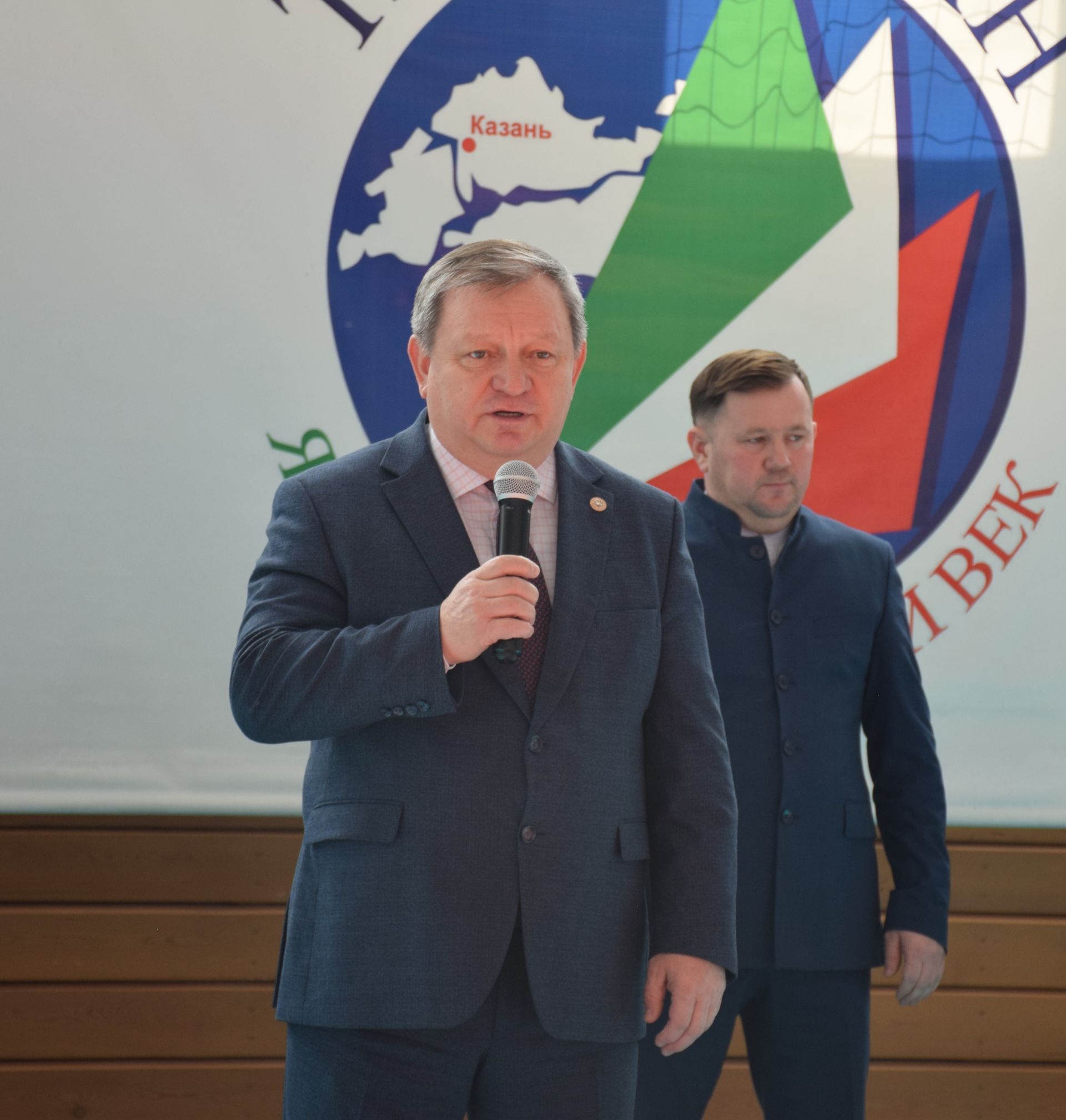 В Нурлате стартовал XII турнир по плаванию на призы «Татарстан – новый век»