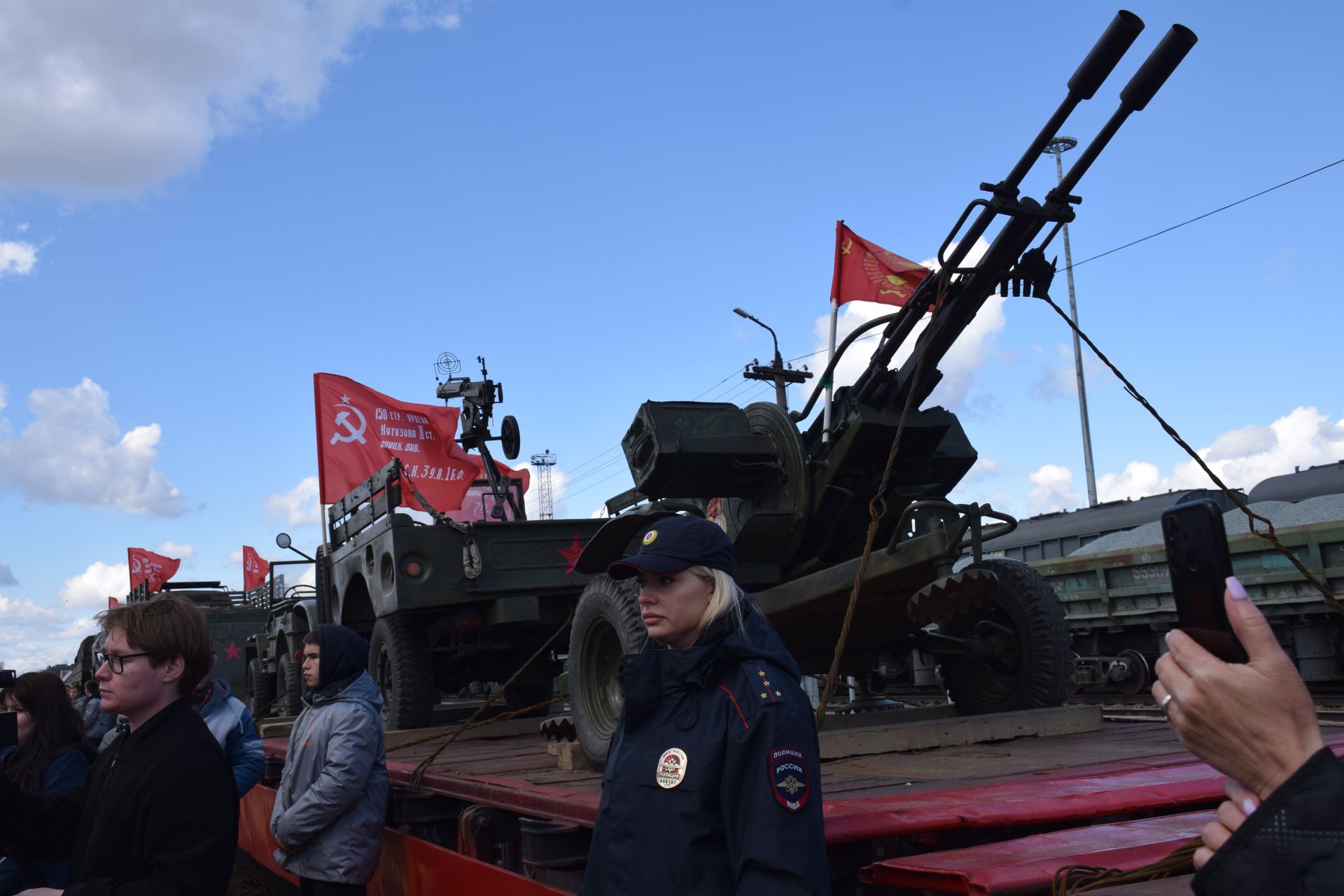 В Нурлате побывал легендарный «Паровоз Победы»: город встретил эшелон памяти