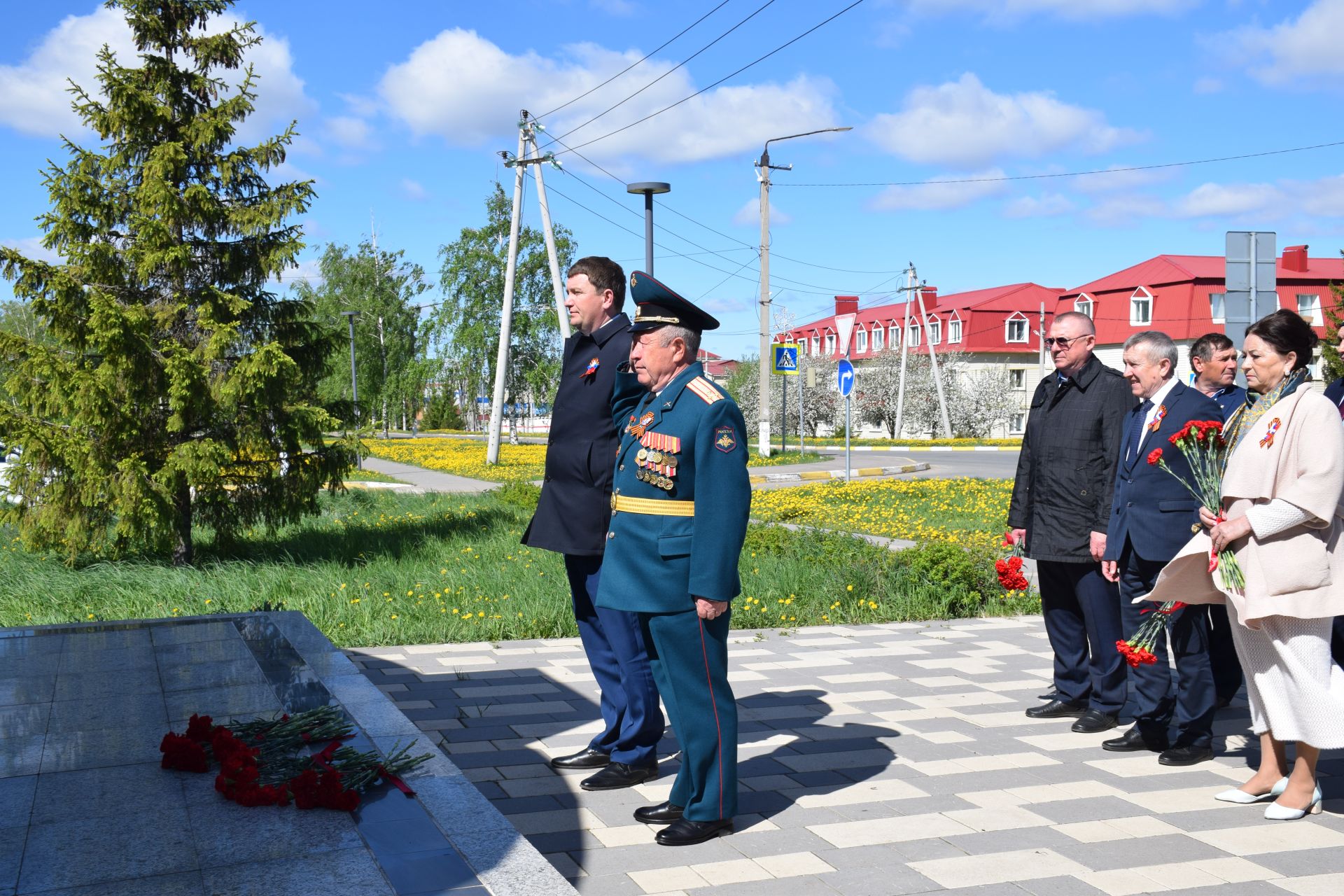 В День Победы в Нурлате почтили память ветеранов, внесших вклад в развитие района