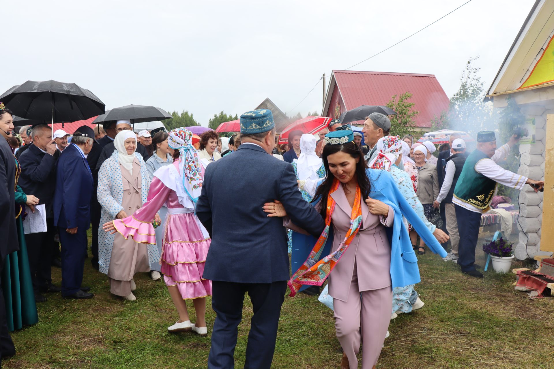 В гармонии традиций и дружбы: в Нурлате с грандиозным размахом отпраздновали Сабантуй