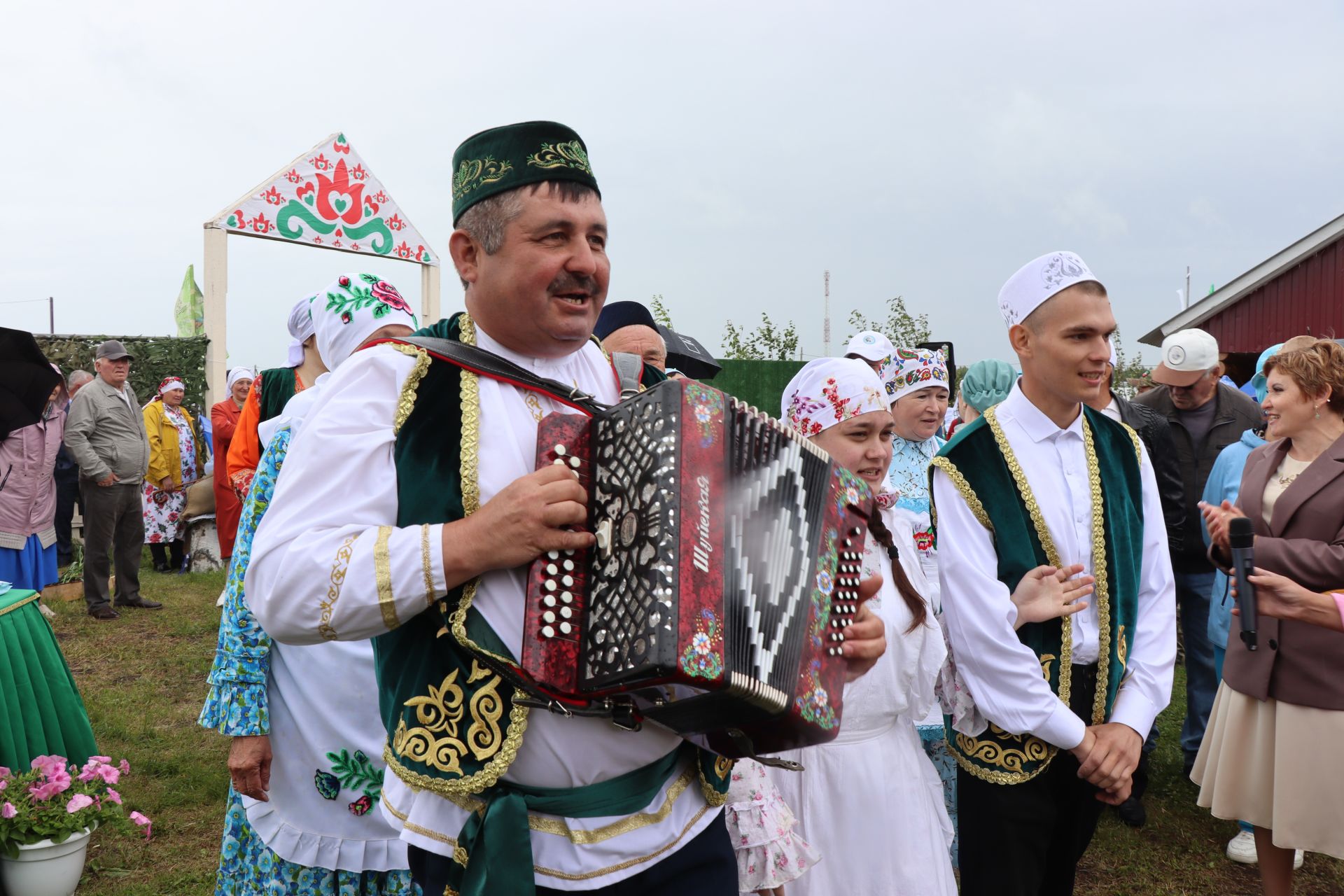 В гармонии традиций и дружбы: в Нурлате с грандиозным размахом отпраздновали Сабантуй