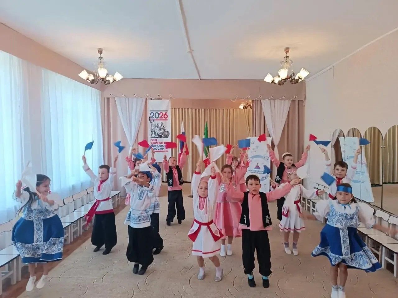 Флешмоб в честь родного языка прошел в детсаду «Елочка» в Нурлате
