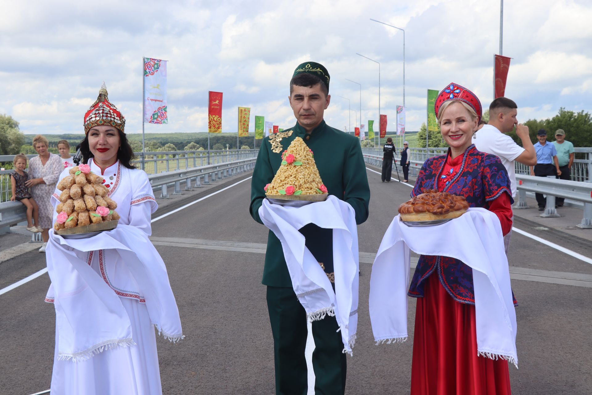 В Нурлатском районе построили новый мост