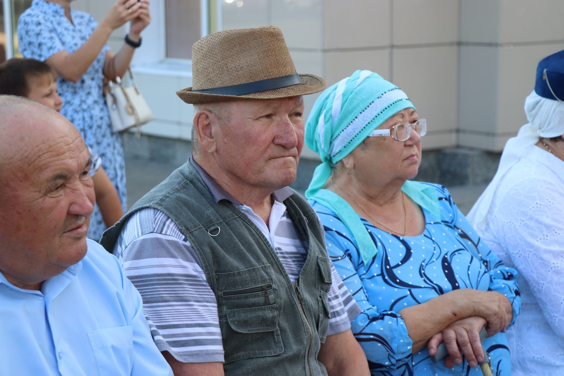 Любовь сквозь года: в Нурлате чествовали юбиляров семейной жизни (+ фоторепортаж)